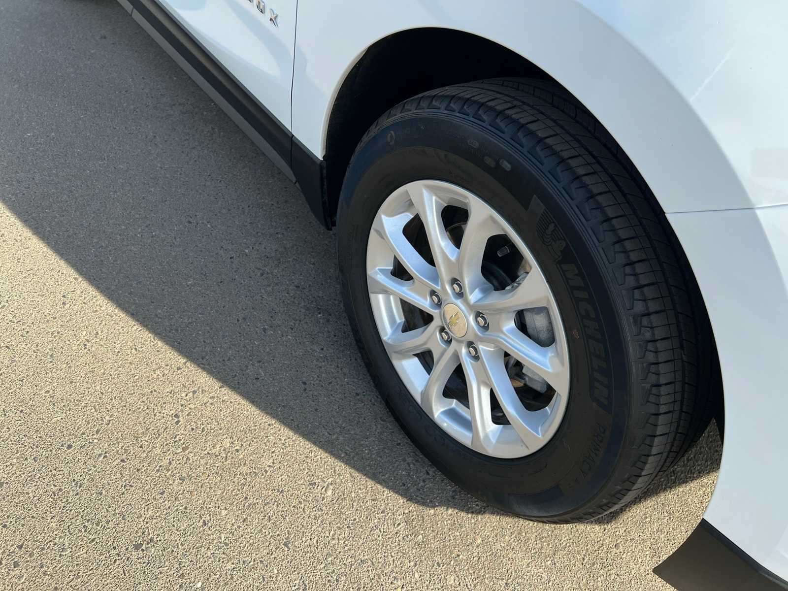 Thumbnail: 2020 Chevrolet Equinox - 25