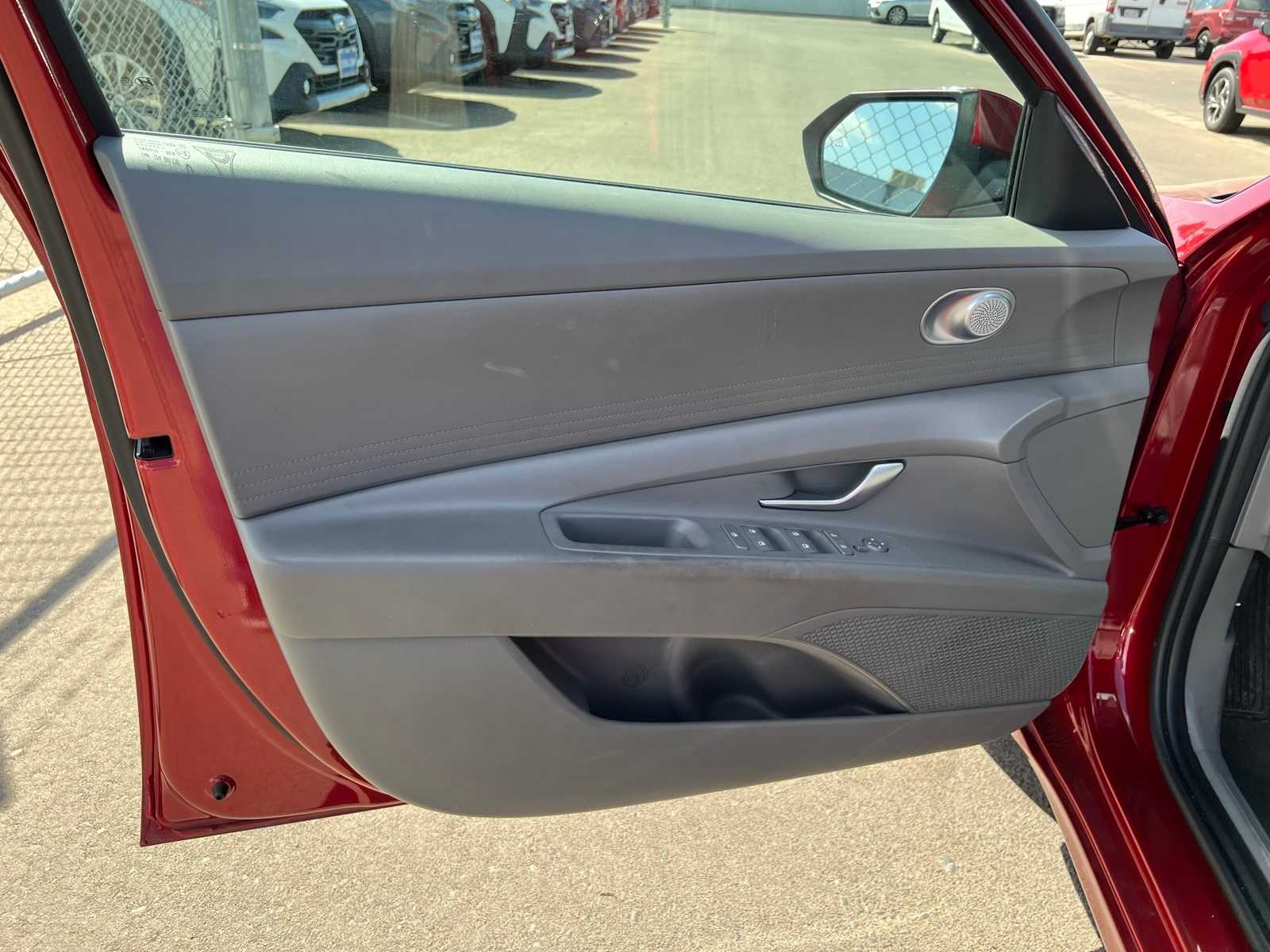 Thumbnail: 2024 Hyundai Elantra - 15
