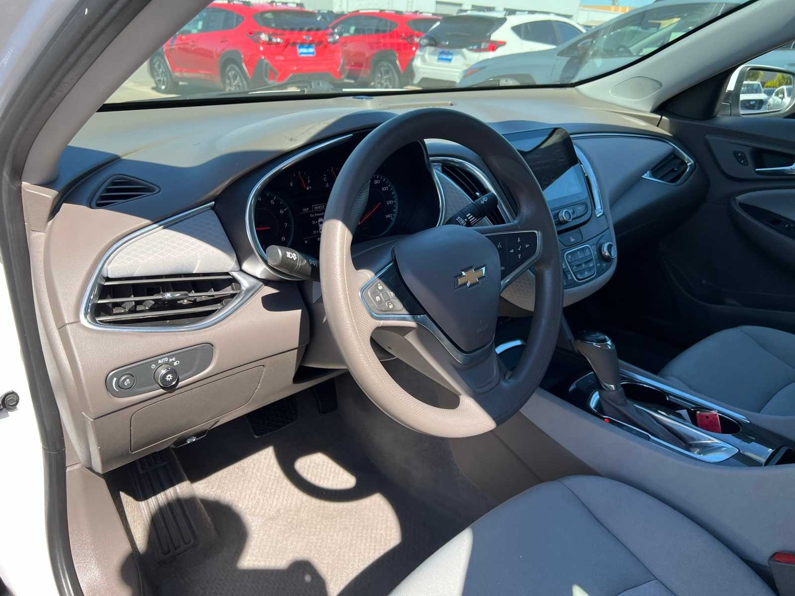 Thumbnail: 2019 Chevrolet Malibu - 13