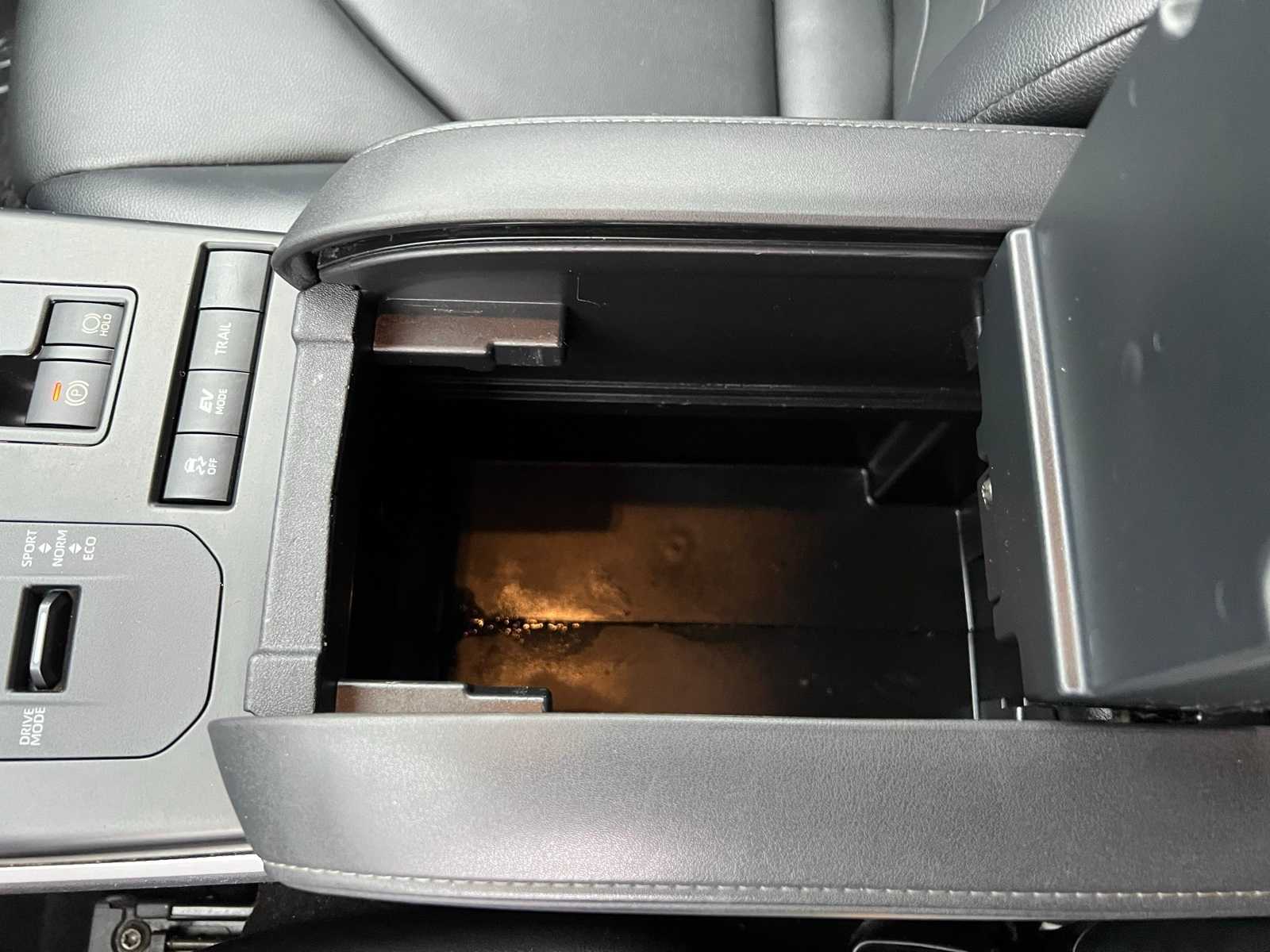 Thumbnail: 2021 Toyota Highlander - 42