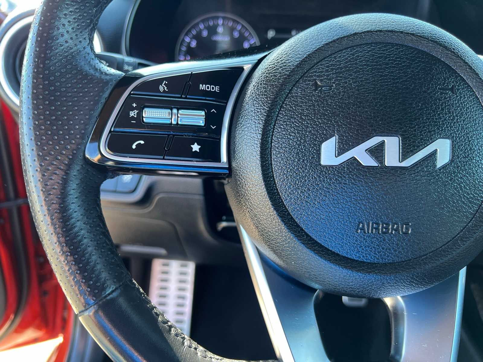 Thumbnail: 2023 Kia Forte - 34