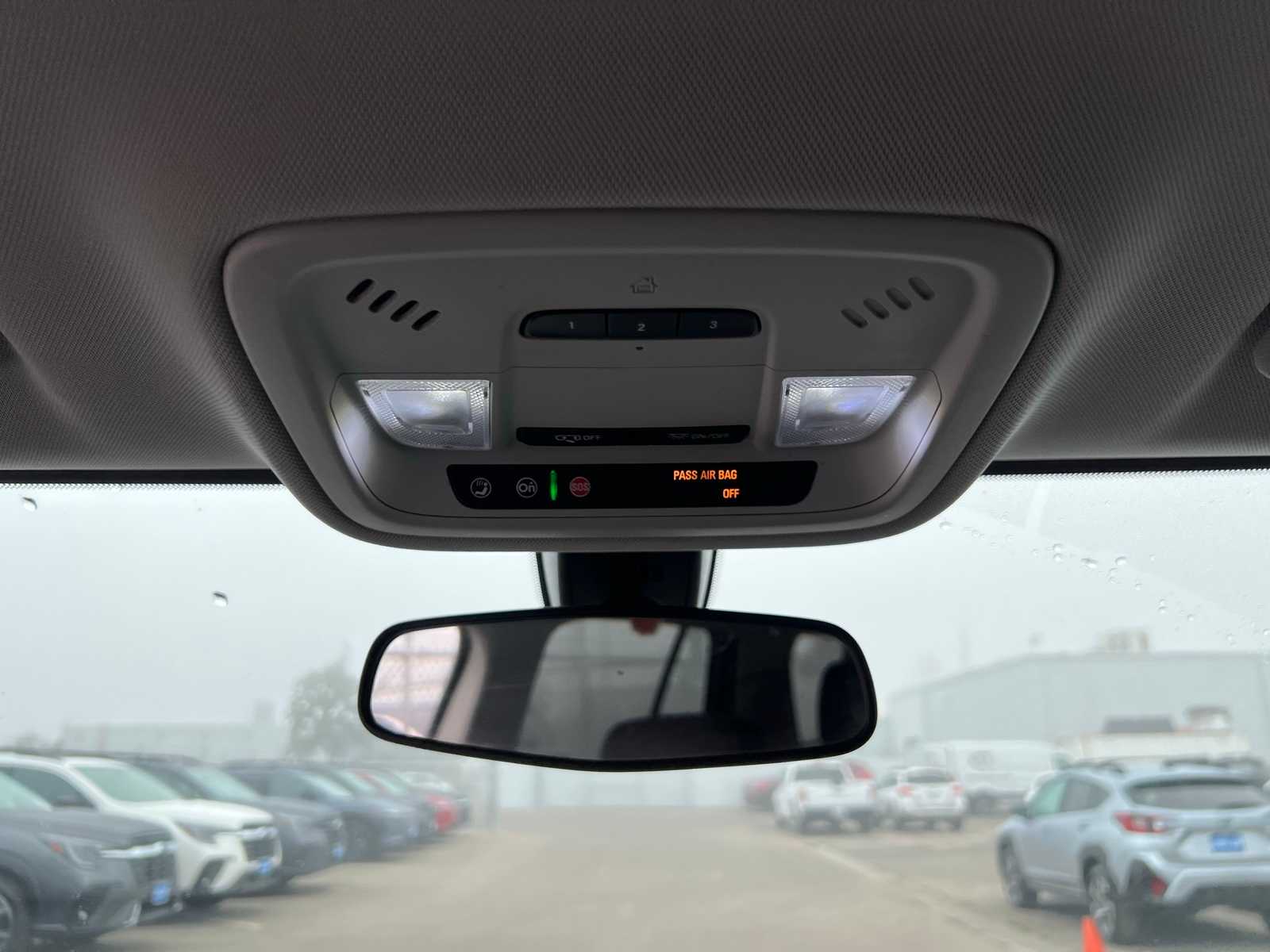 Thumbnail: 2019 Chevrolet Traverse - 33