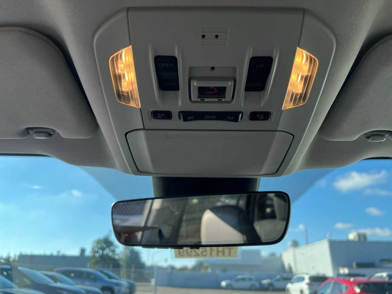 Thumbnail: 2021 Toyota Highlander - 33