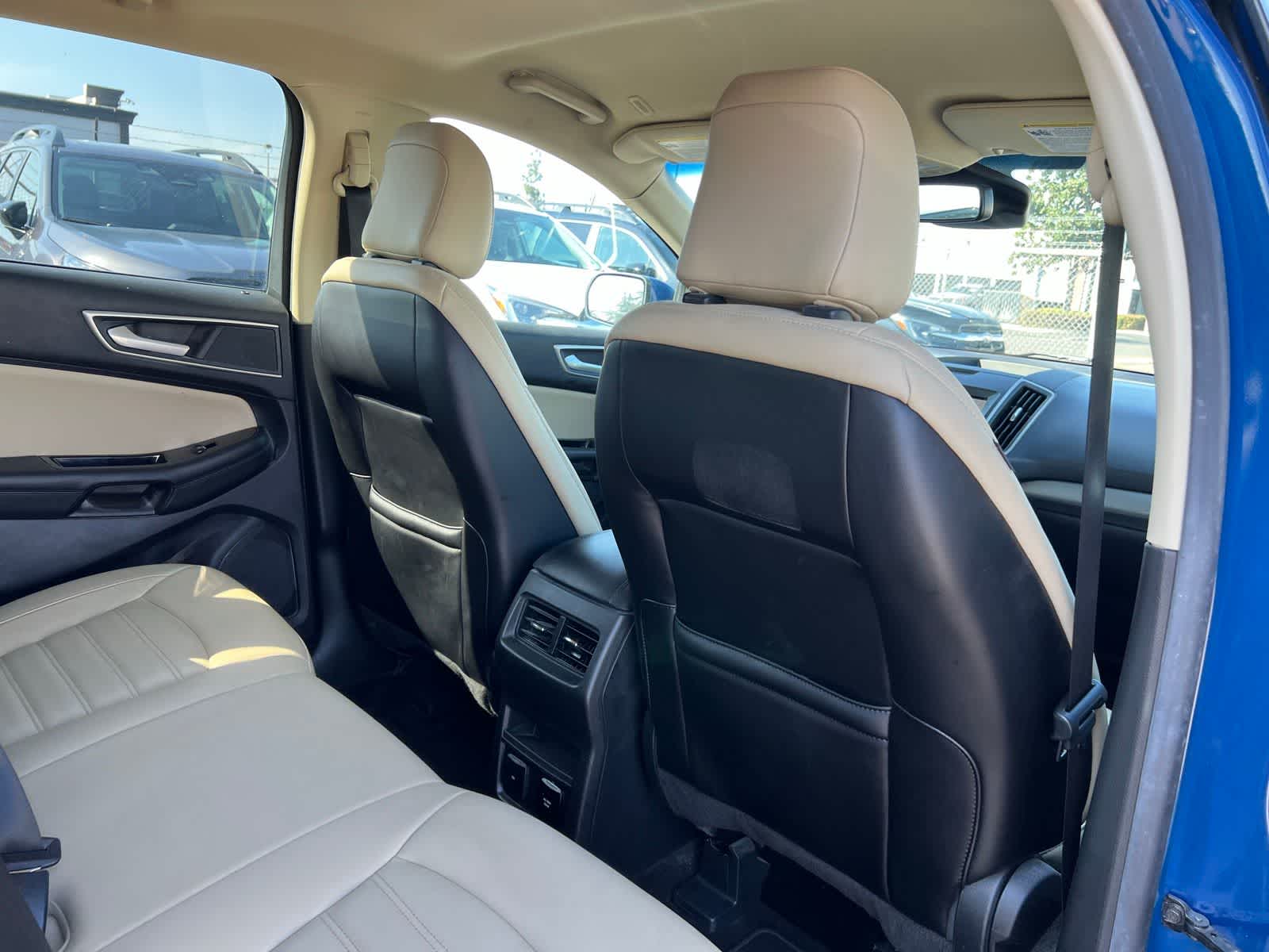 Thumbnail: 2020 Ford Edge - 22