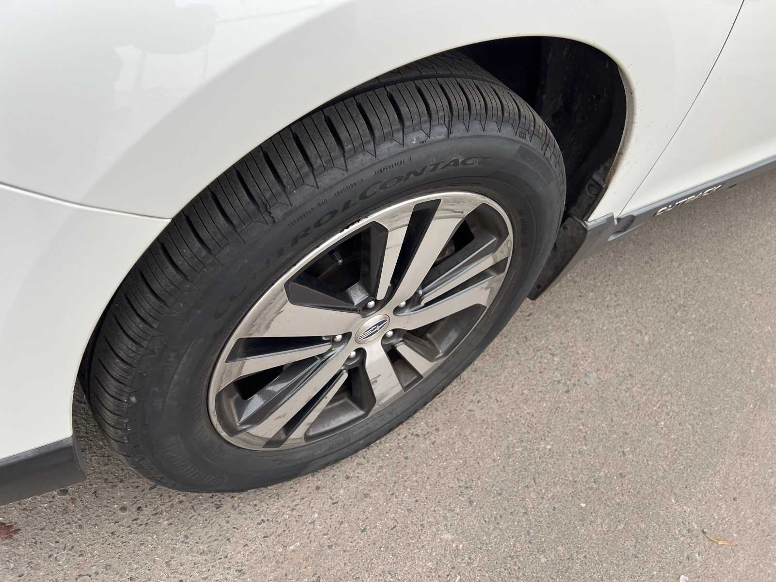 Thumbnail: 2018 Subaru Outback - 13