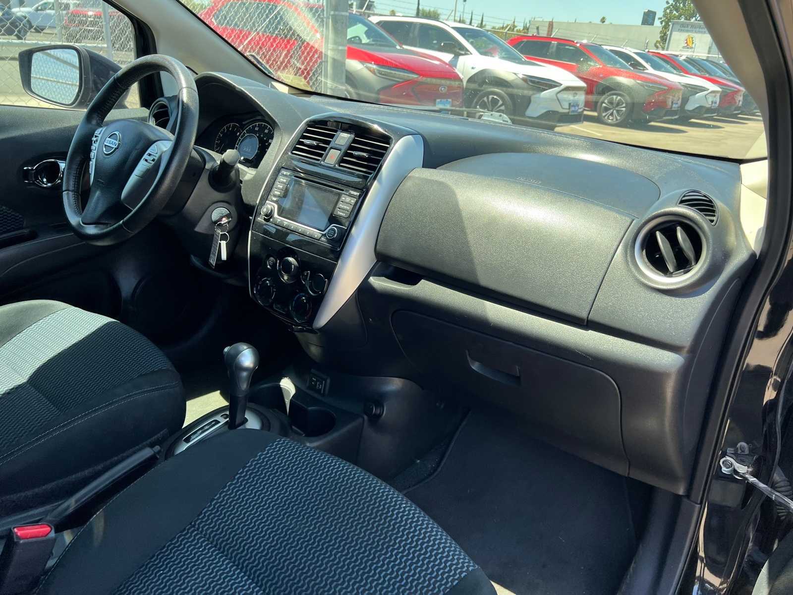 Thumbnail: 2018 Nissan Versa Note - 26