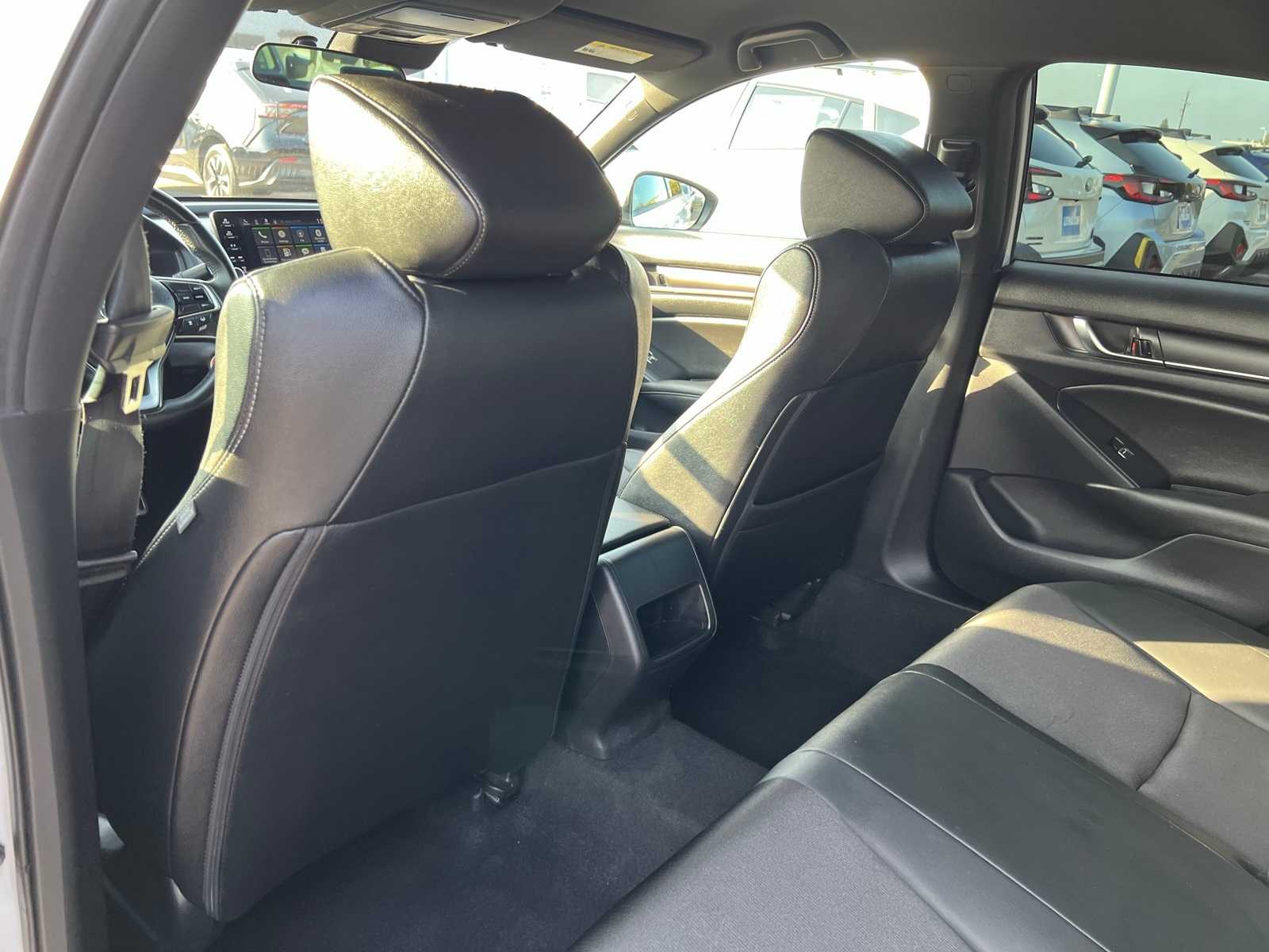 Thumbnail: 2019 Honda Accord - 18