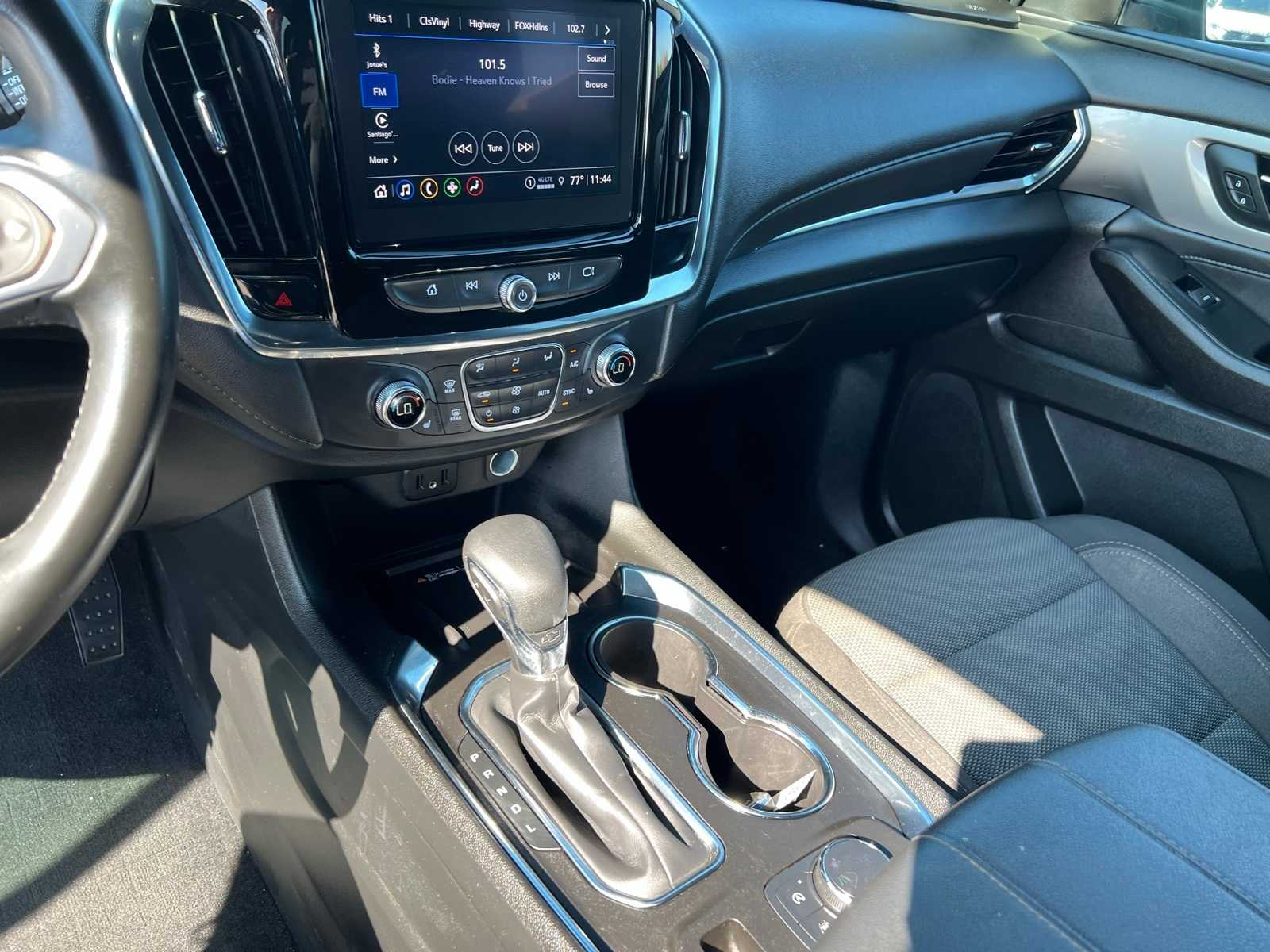 Thumbnail: 2023 Chevrolet Traverse - 42