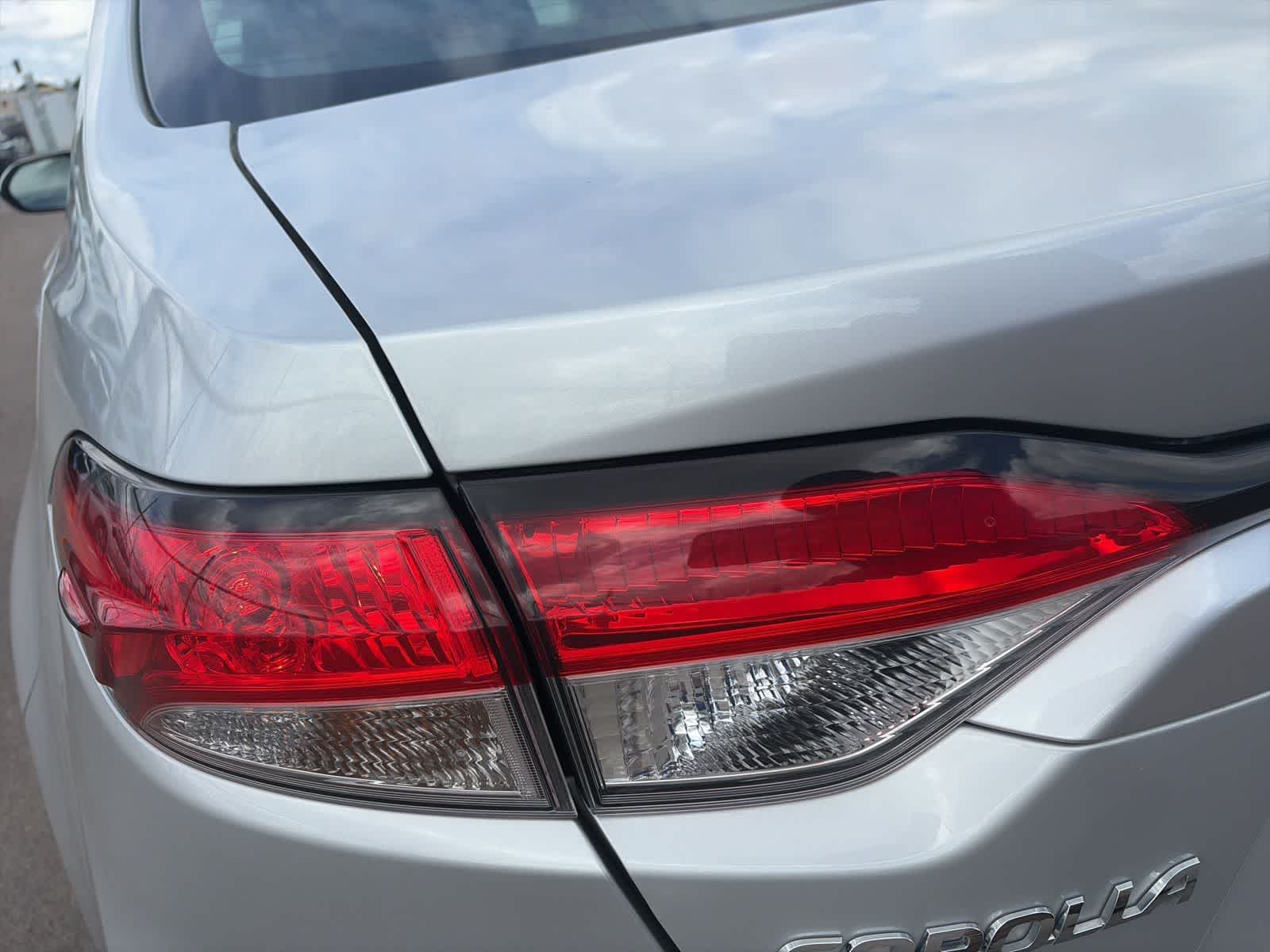 Thumbnail: 2023 Toyota Corolla - 18