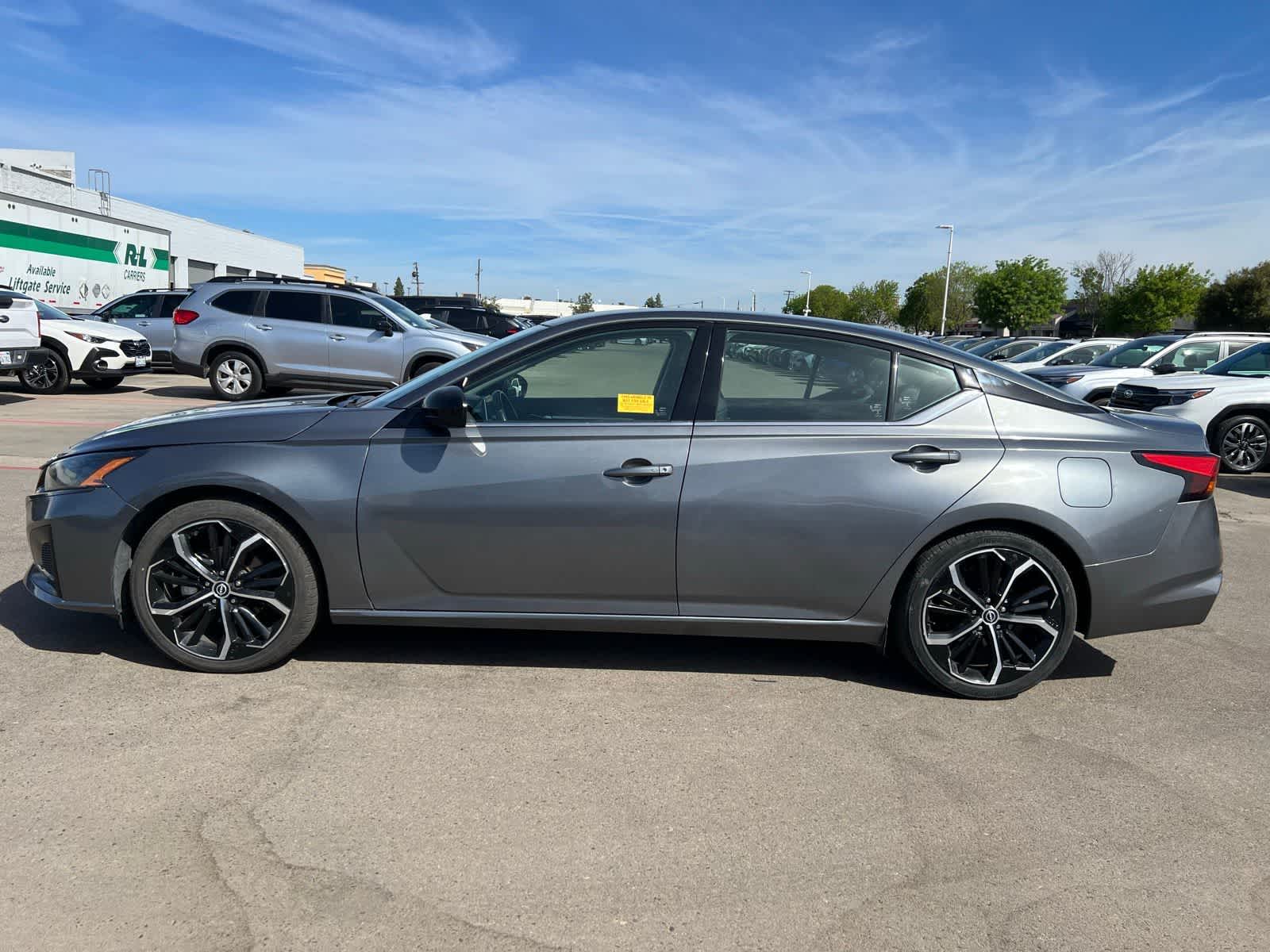 Thumbnail: 2023 Nissan Altima - 2