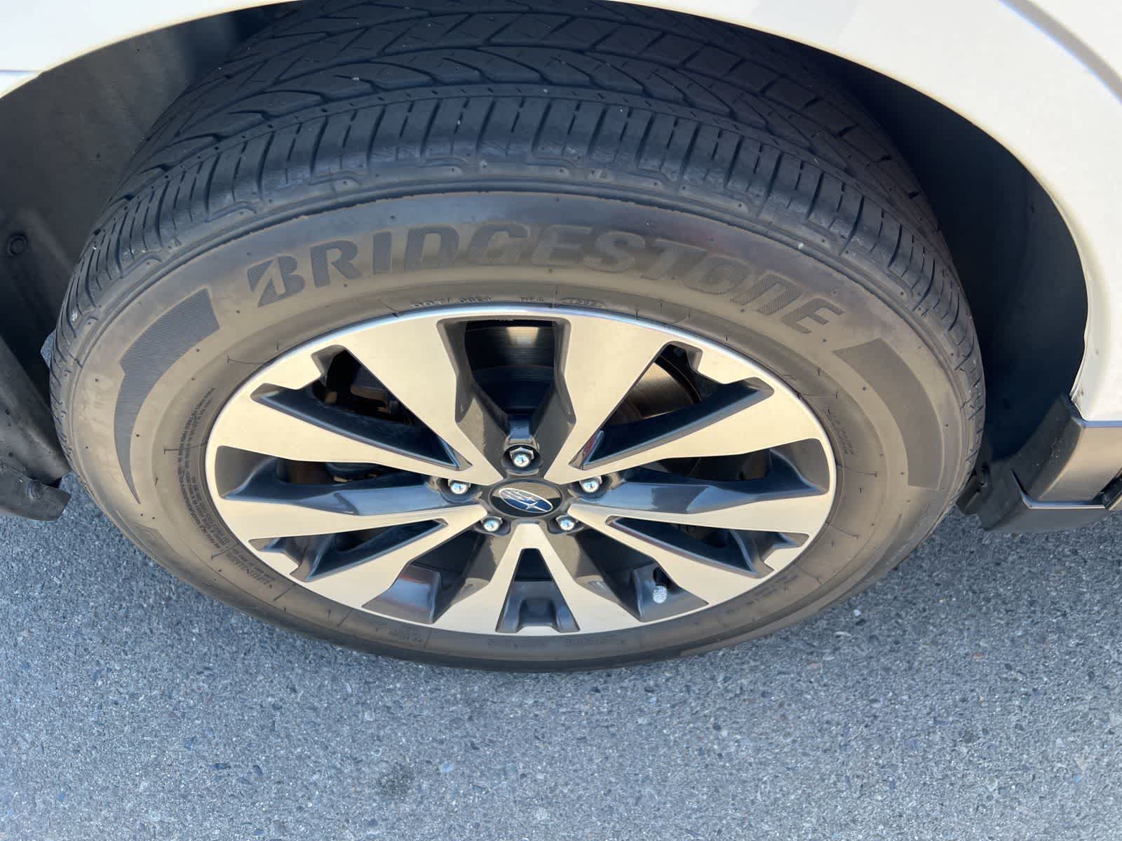 Thumbnail: 2017 Subaru Outback - 6