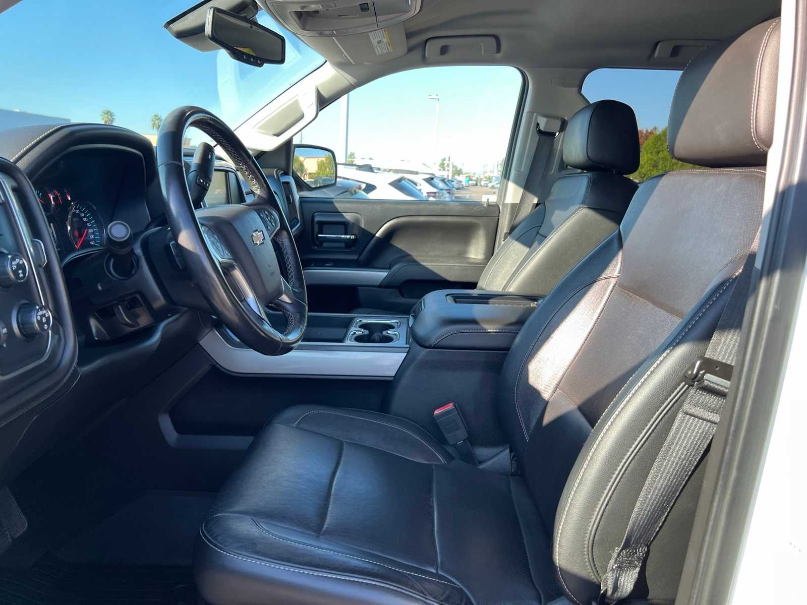 Thumbnail: 2018 Chevrolet Silverado 1500 - 14