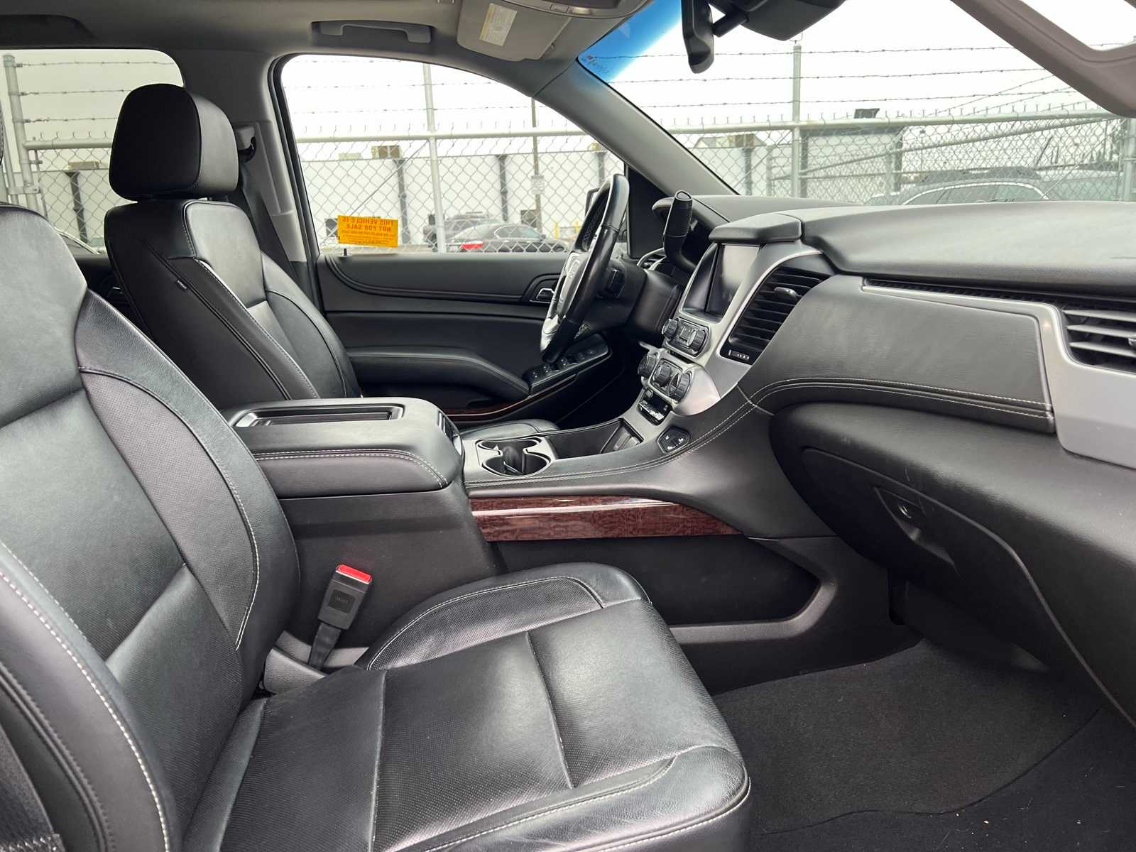 Thumbnail: 2019 GMC Yukon - 26