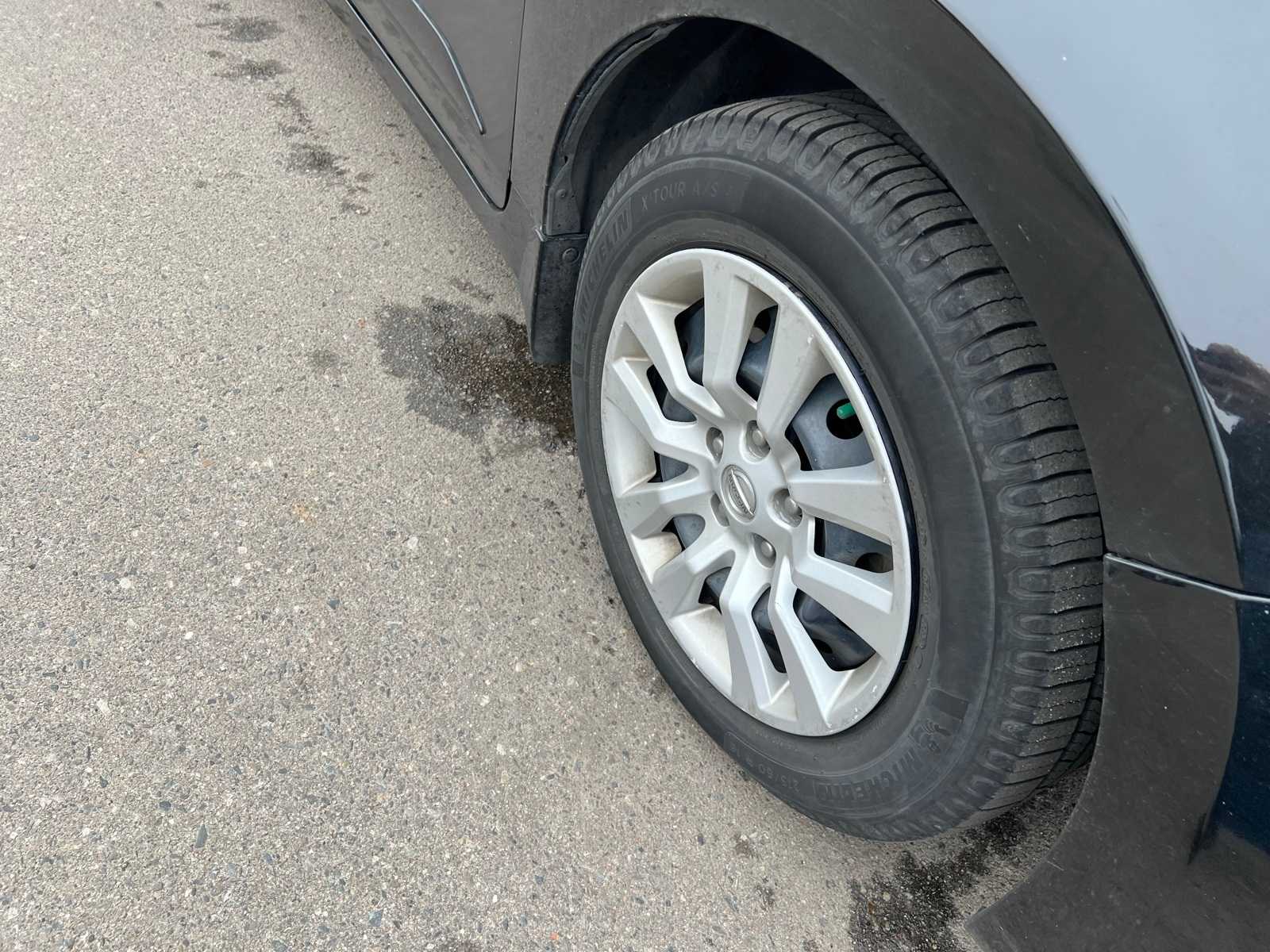 Thumbnail: 2017 Nissan Altima - 24