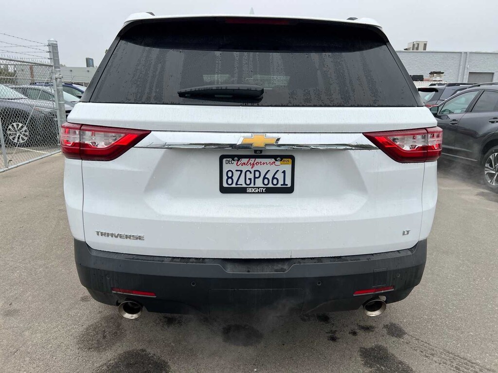 Used 2021 Chevrolet Traverse LT Cloth SUV