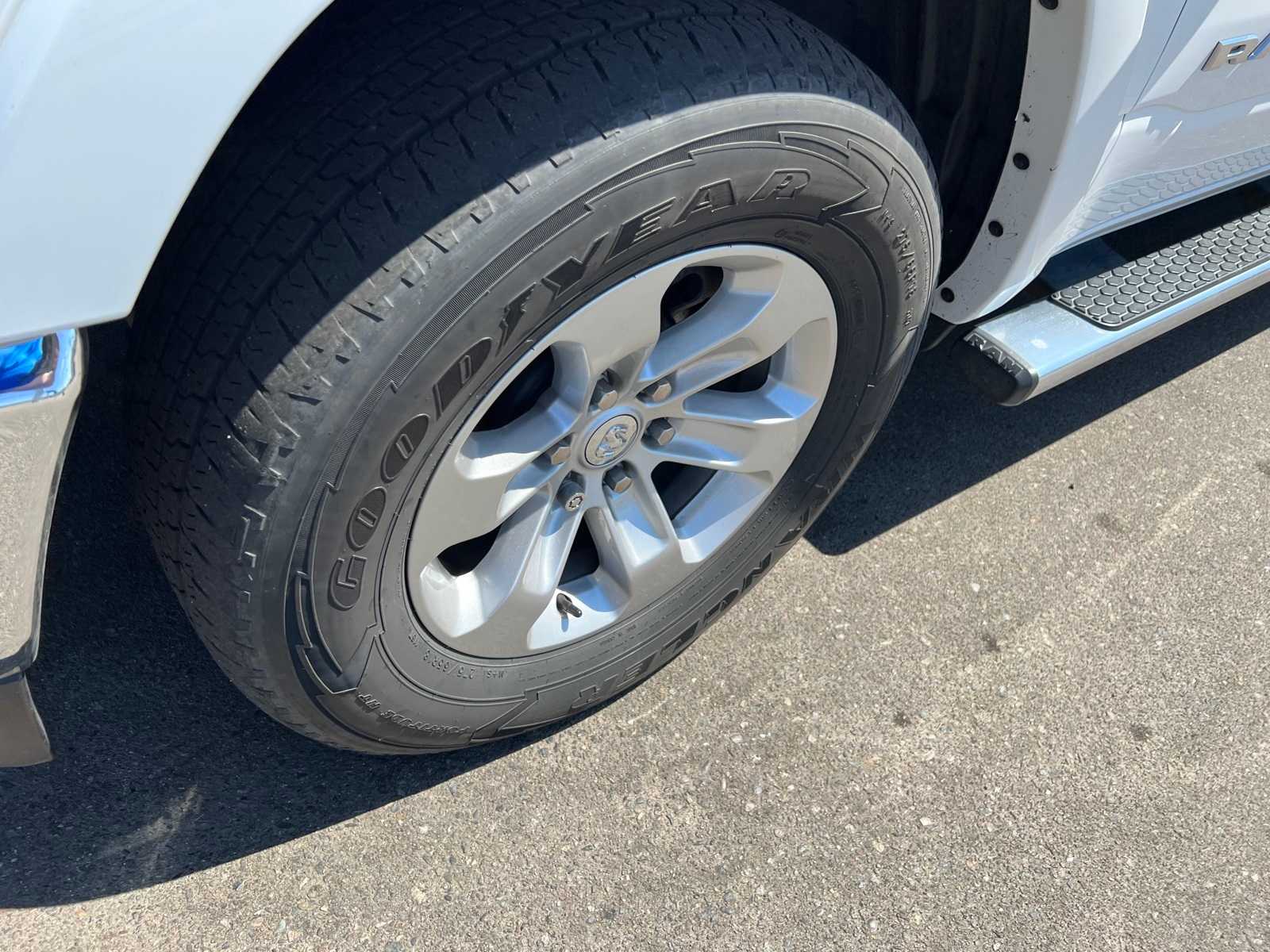 Thumbnail: 2020 RAM 1500 - 13