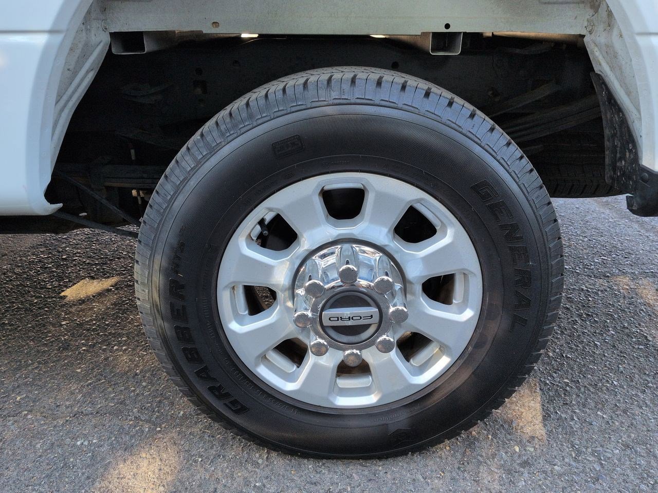 Thumbnail: 2020 Ford F-350 - 21