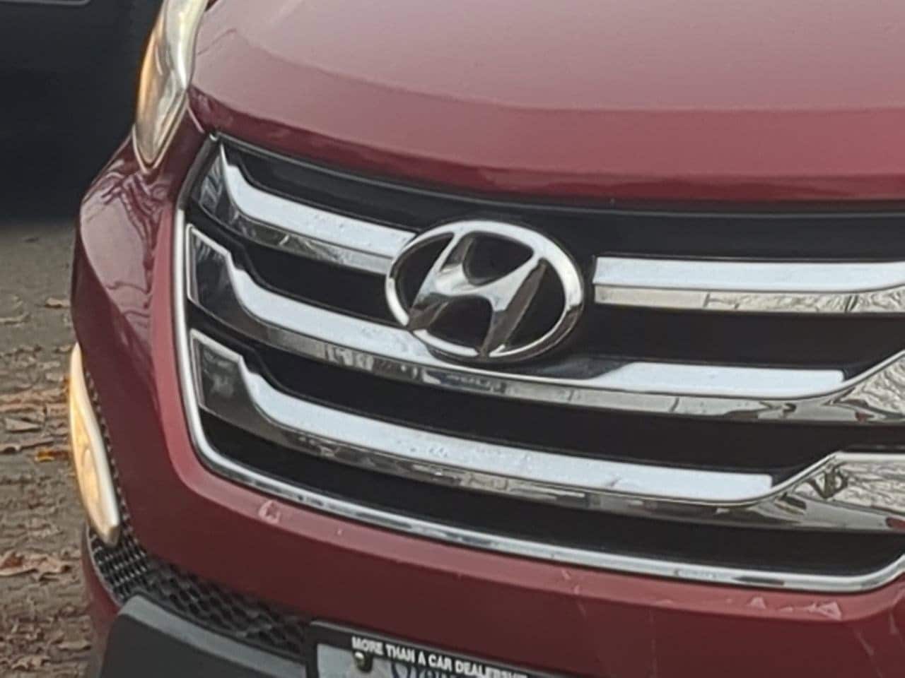 Thumbnail: 2014 Hyundai Santa Fe - 12