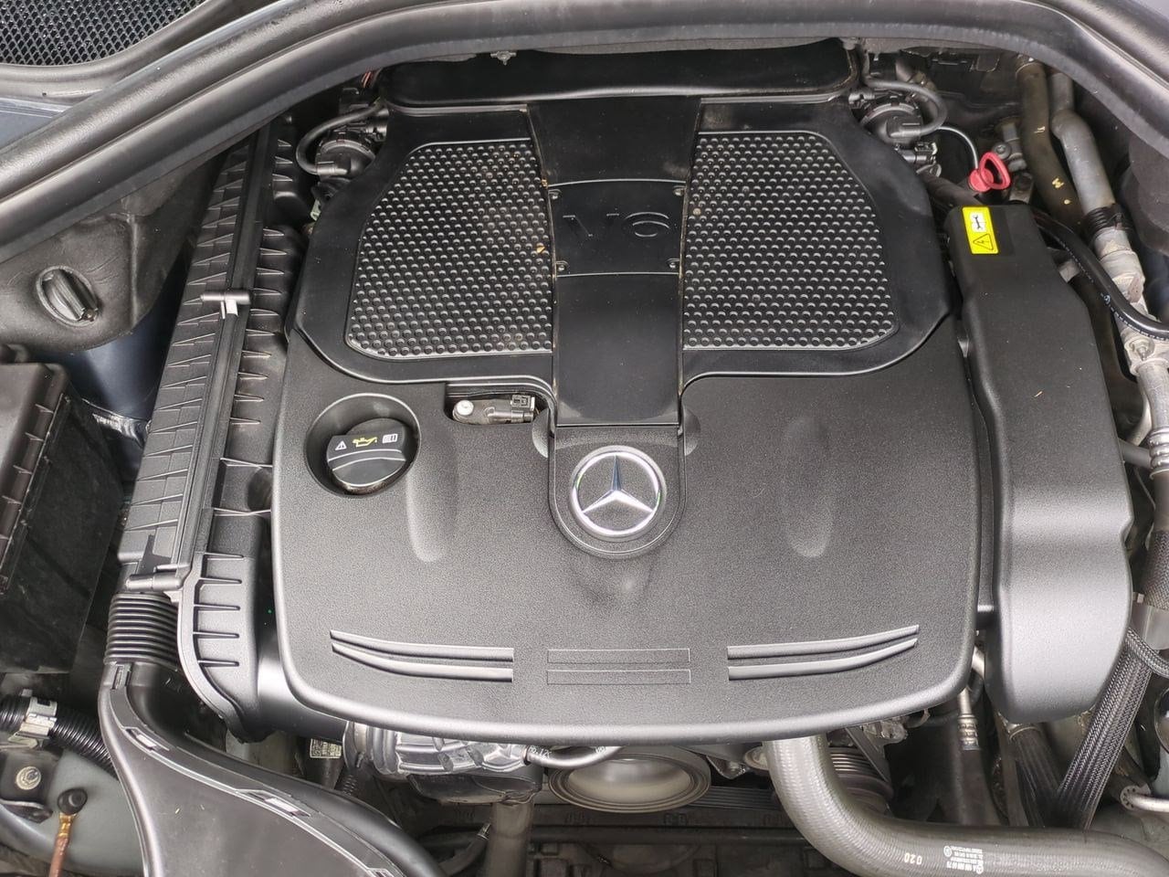 Thumbnail: 2012 Mercedes-Benz M-Class - 15