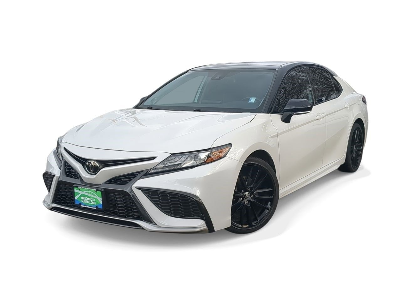 2023 Toyota Camry XSE's photo