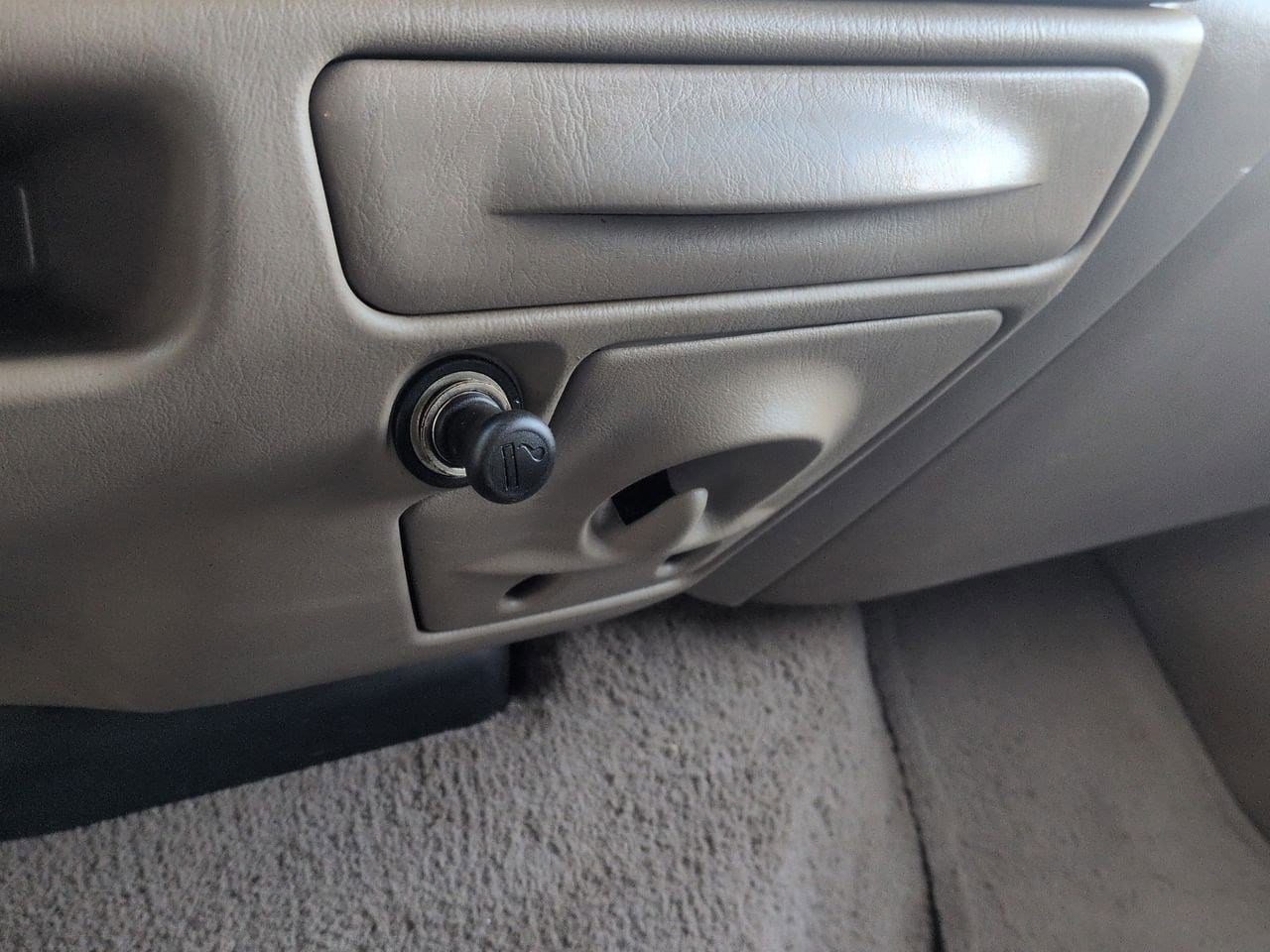 Thumbnail: 2001 Ford Excursion - 29