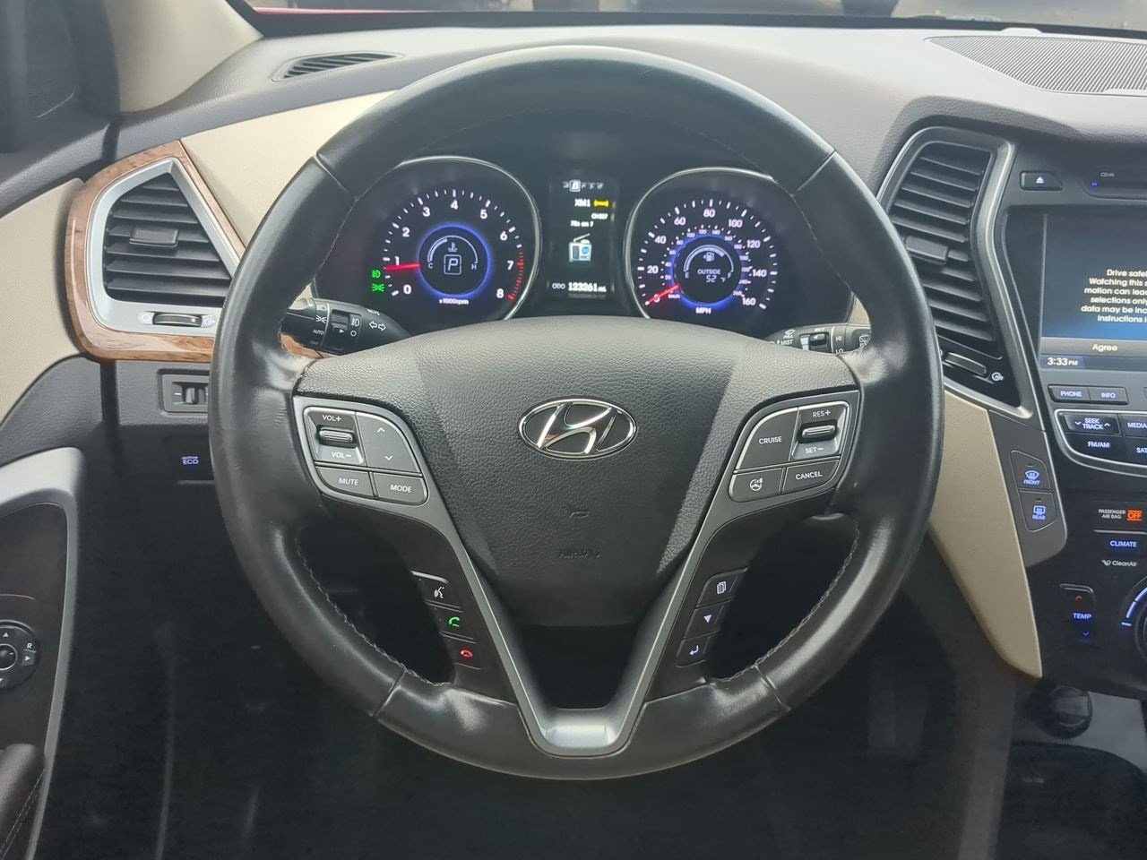 Thumbnail: 2014 Hyundai Santa Fe - 23