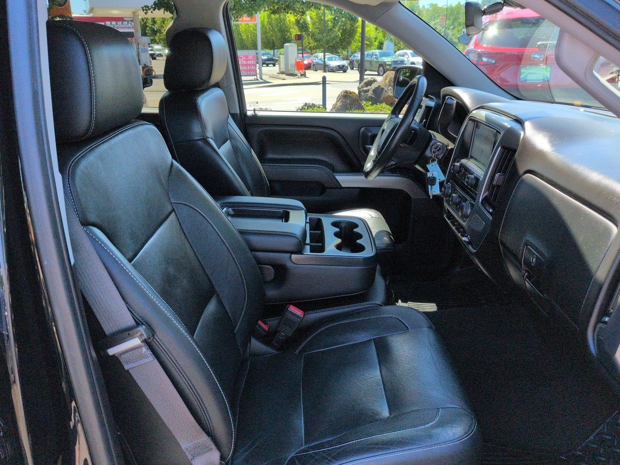 2017 Chevrolet Silverado 1500 LT - Photo 21