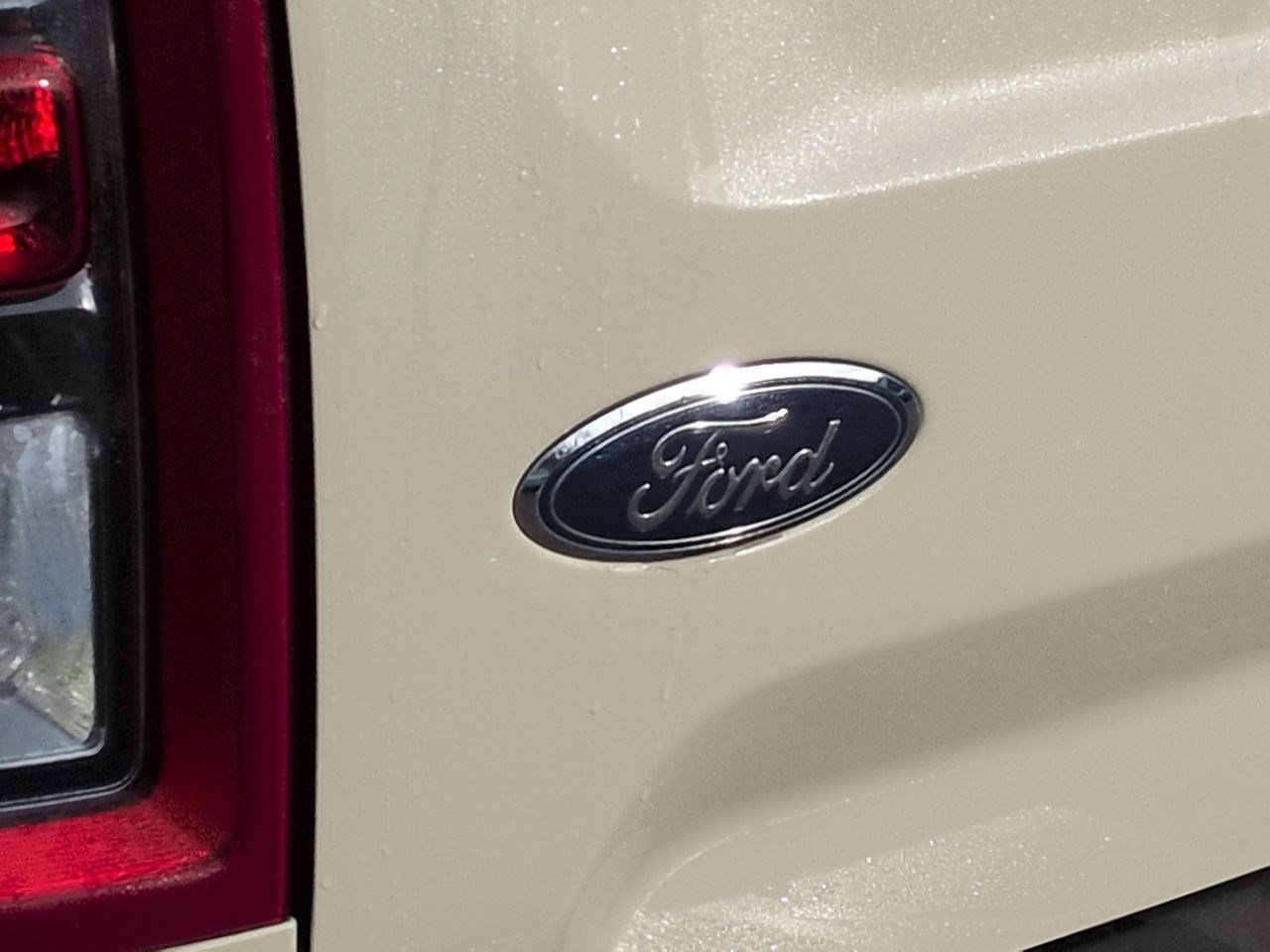 Thumbnail: 2024 Ford Bronco Sport - 11