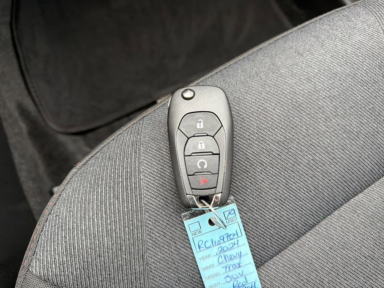 Thumbnail: 2024 Chevrolet Trax - 41