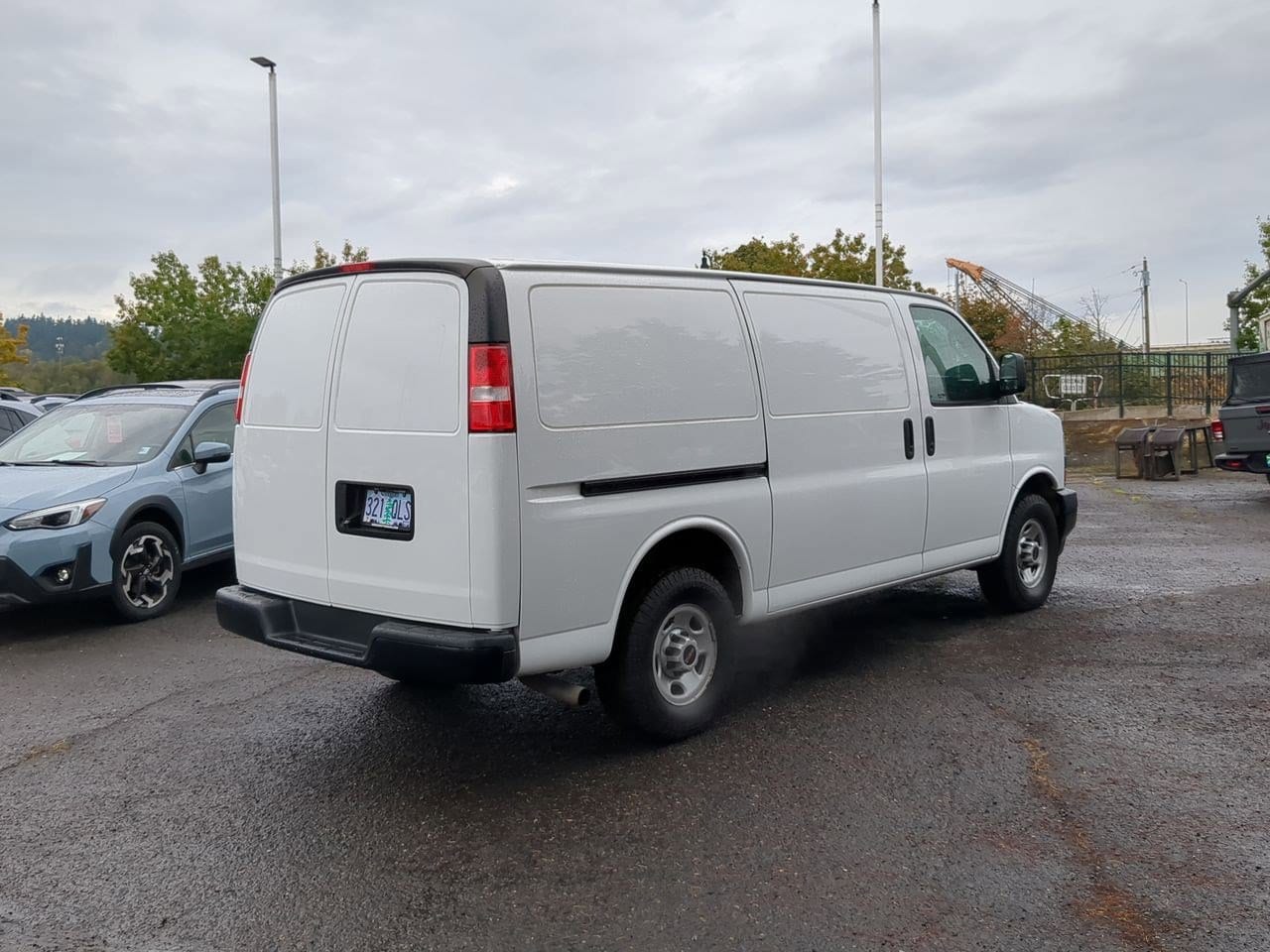 Thumbnail: 2020 GMC Savana - 14