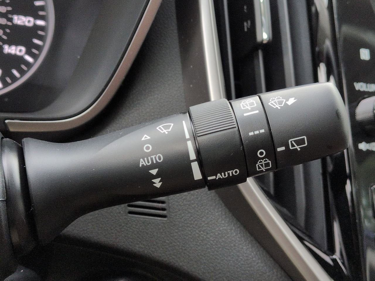 Thumbnail: 2026 Subaru Ascent - 28