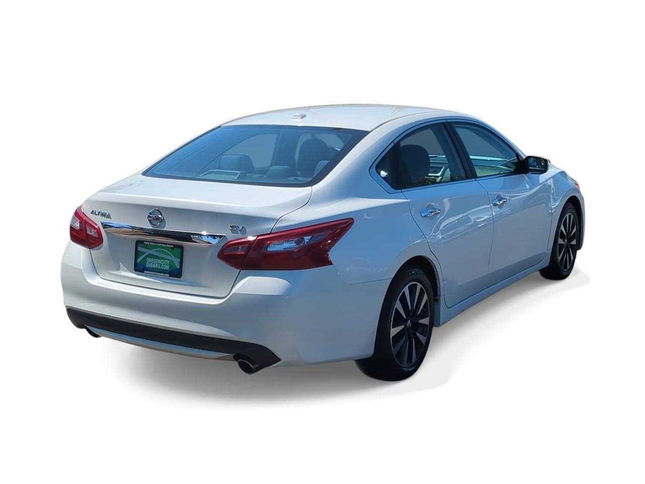Thumbnail: 2018 Nissan Altima - 8