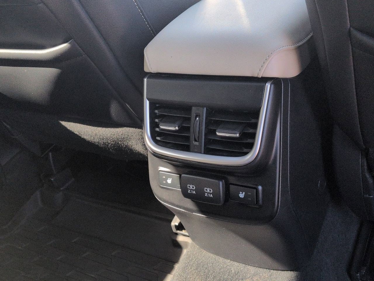 Thumbnail: 2020 Subaru Outback - 23