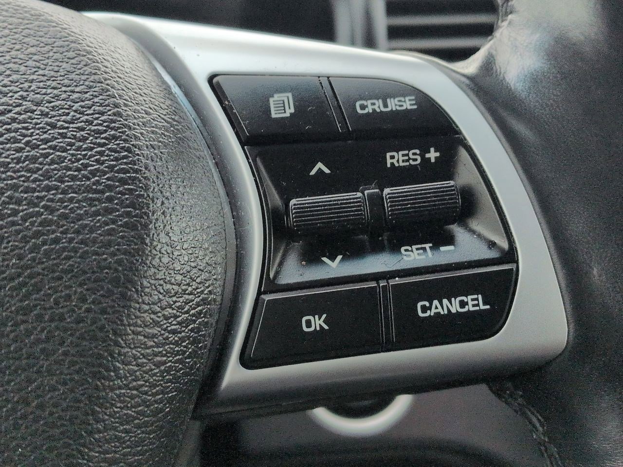 Thumbnail: 2019 Hyundai Sonata - 26