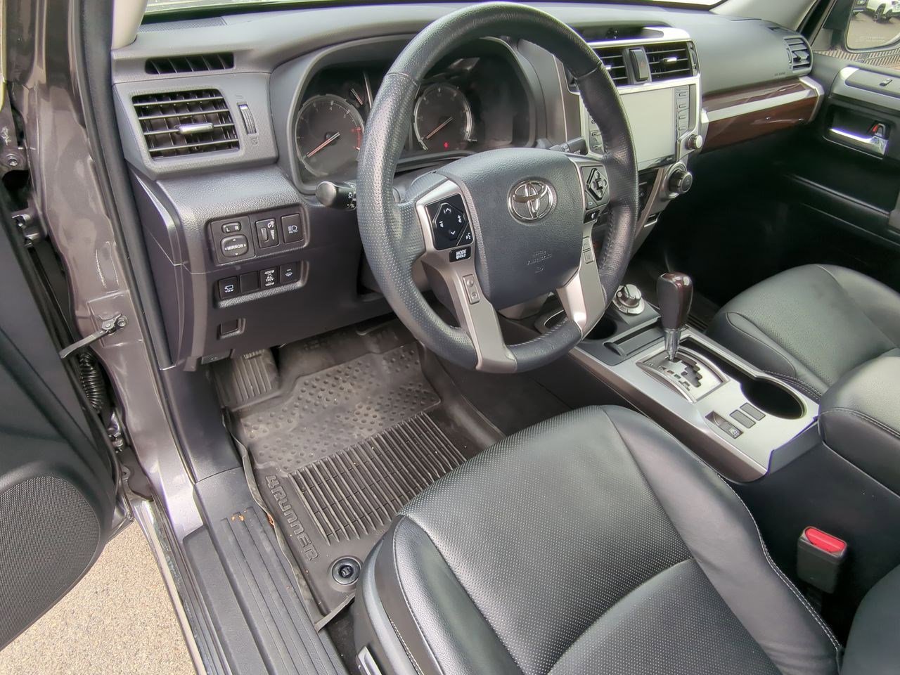 Thumbnail: 2023 Toyota 4Runner - 10