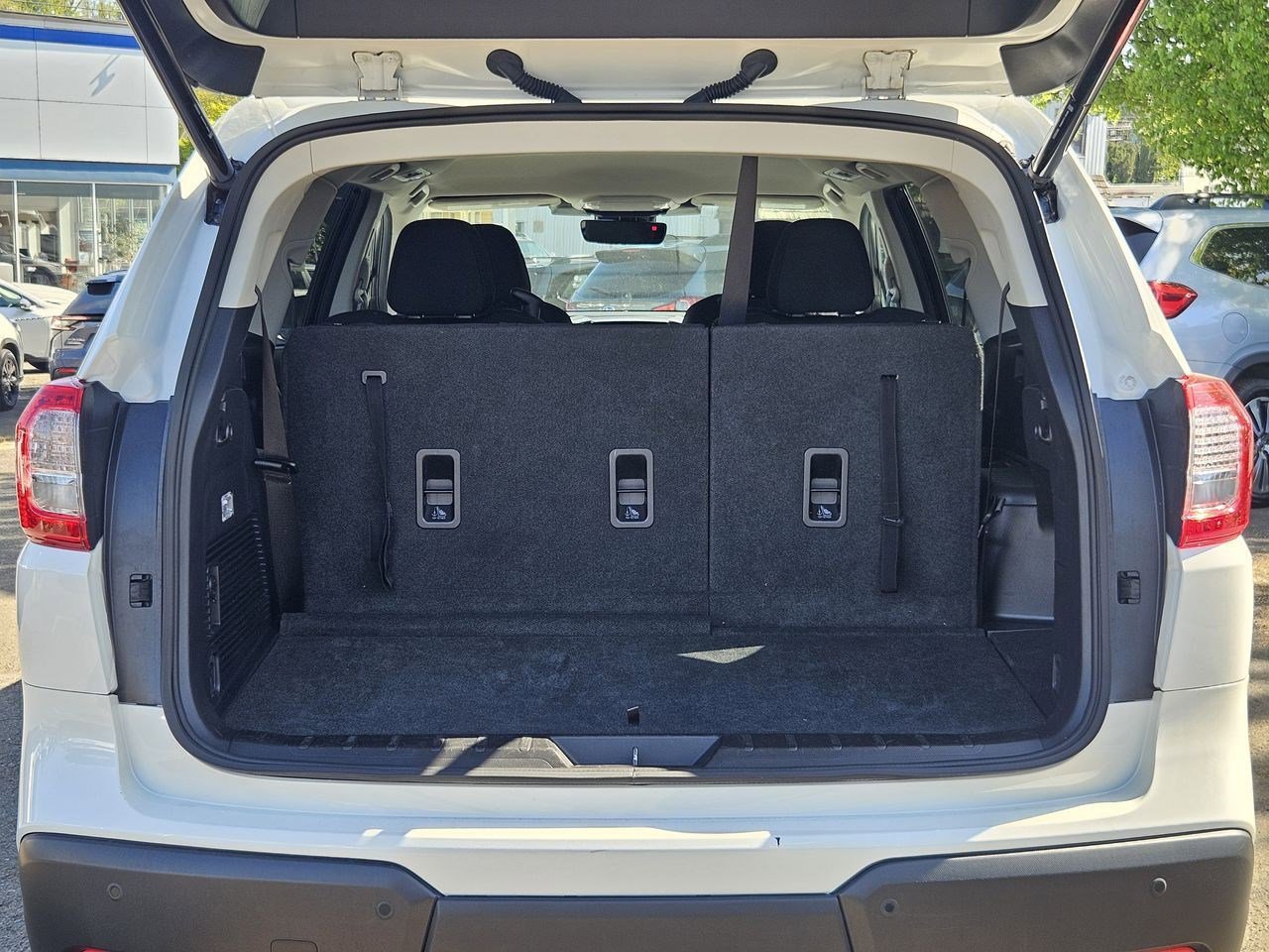 2024 Subaru Ascent Premium 33