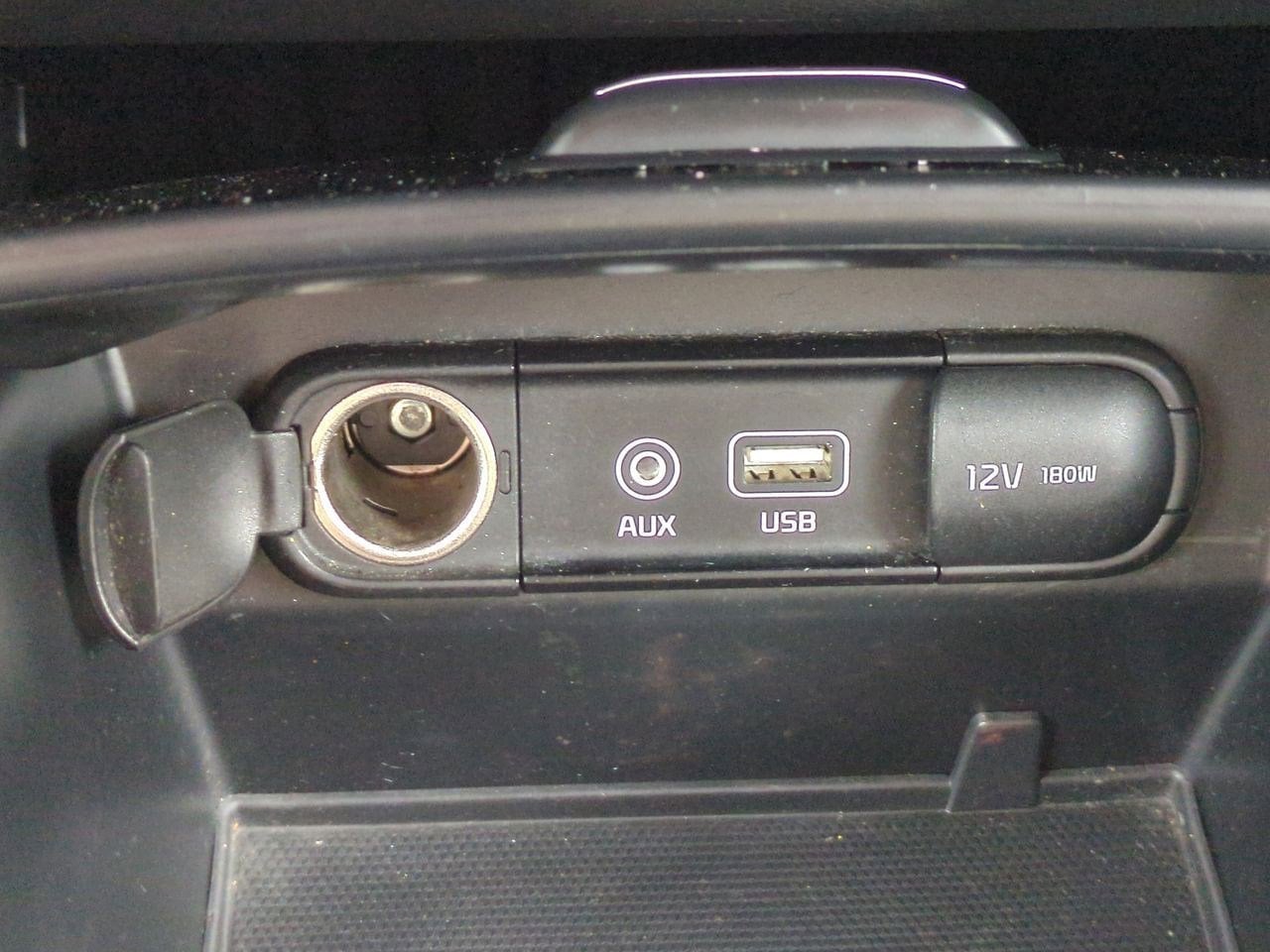 Thumbnail: 2016 Kia Sorento - 36