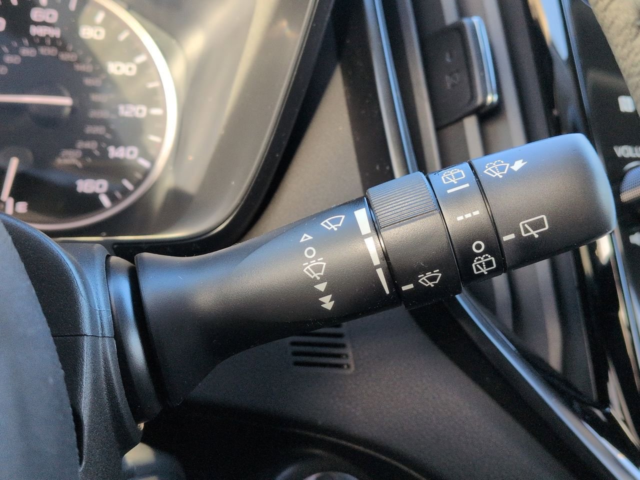 Thumbnail: 2026 Subaru Ascent - 28