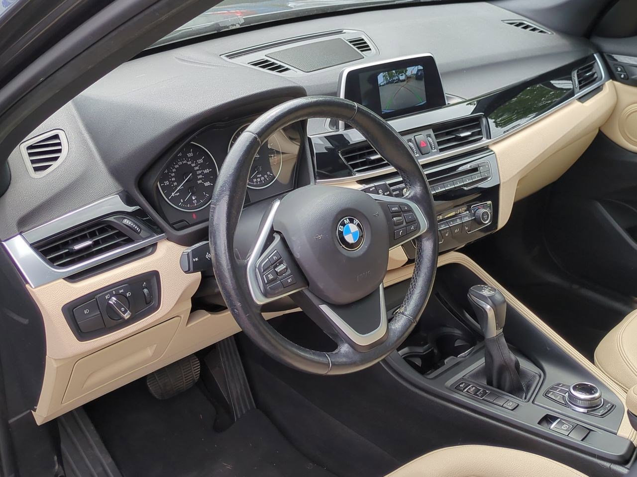 Thumbnail: 2018 BMW X1 - 10