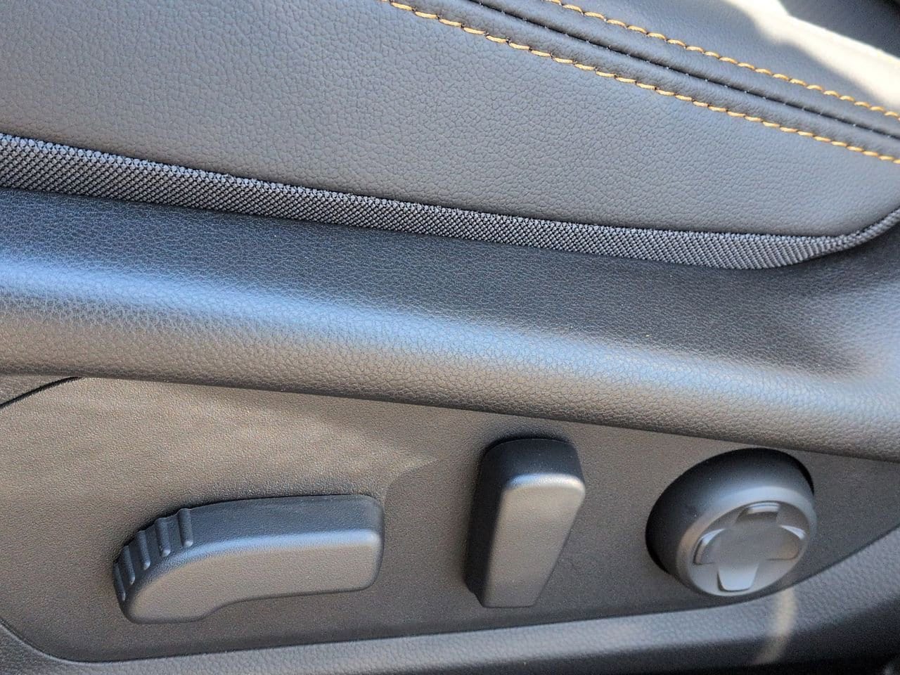 Thumbnail: 2026 Subaru Outback - 16