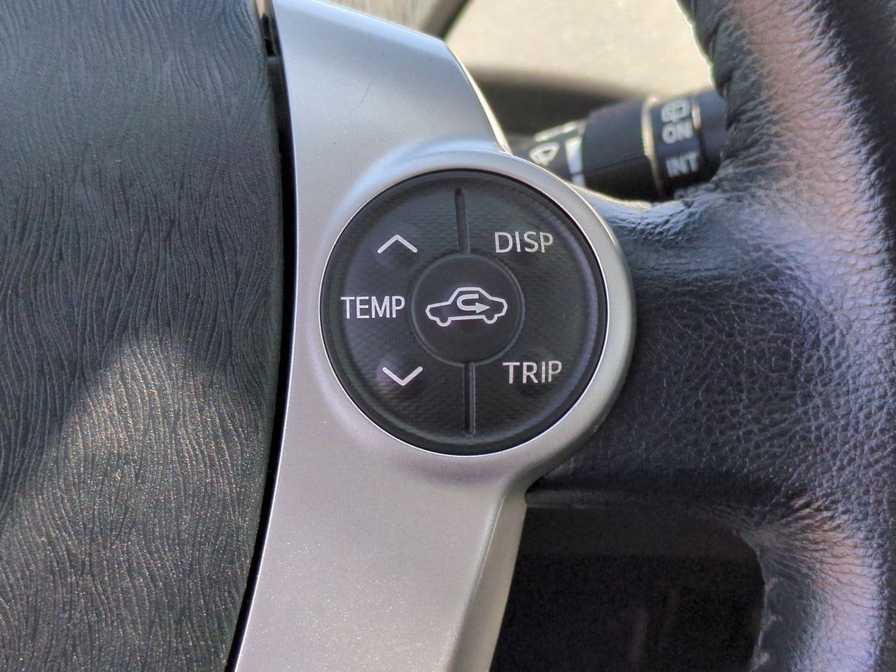 Thumbnail: 2012 Toyota Prius - 25