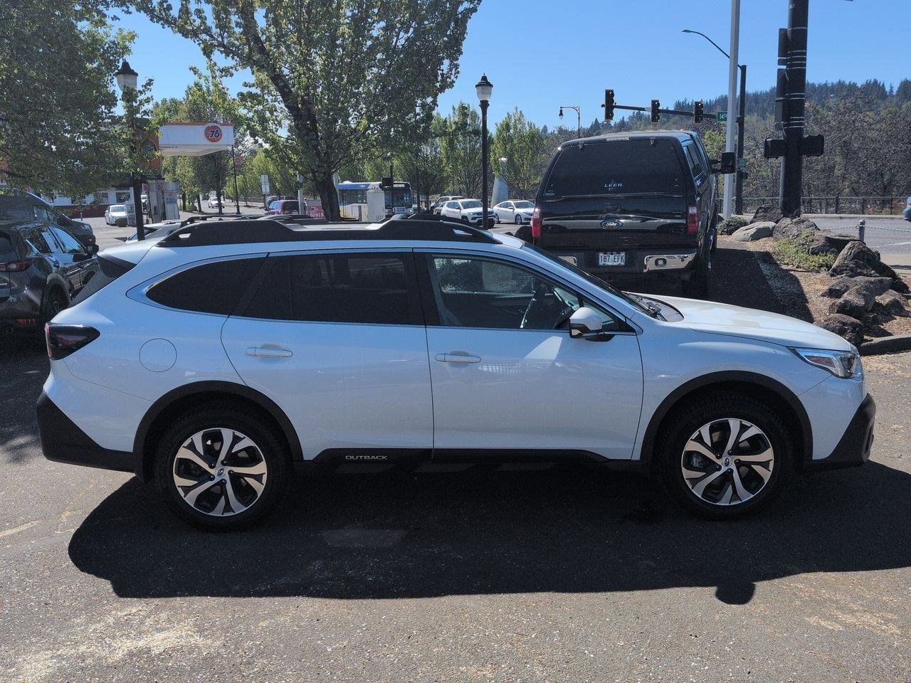 Thumbnail: 2020 Subaru Outback - 9