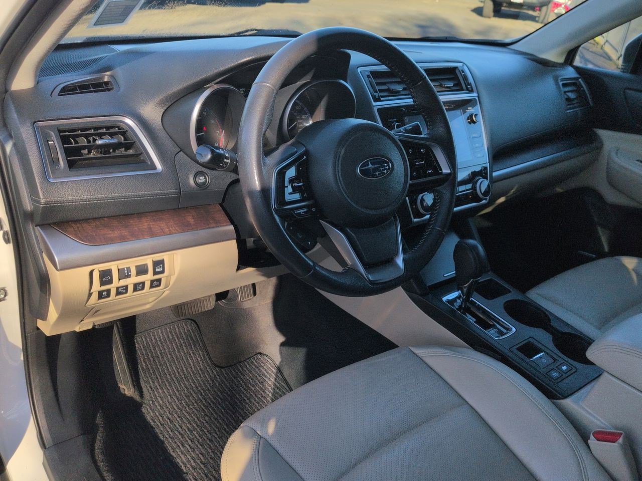 Thumbnail: 2019 Subaru Outback - 10