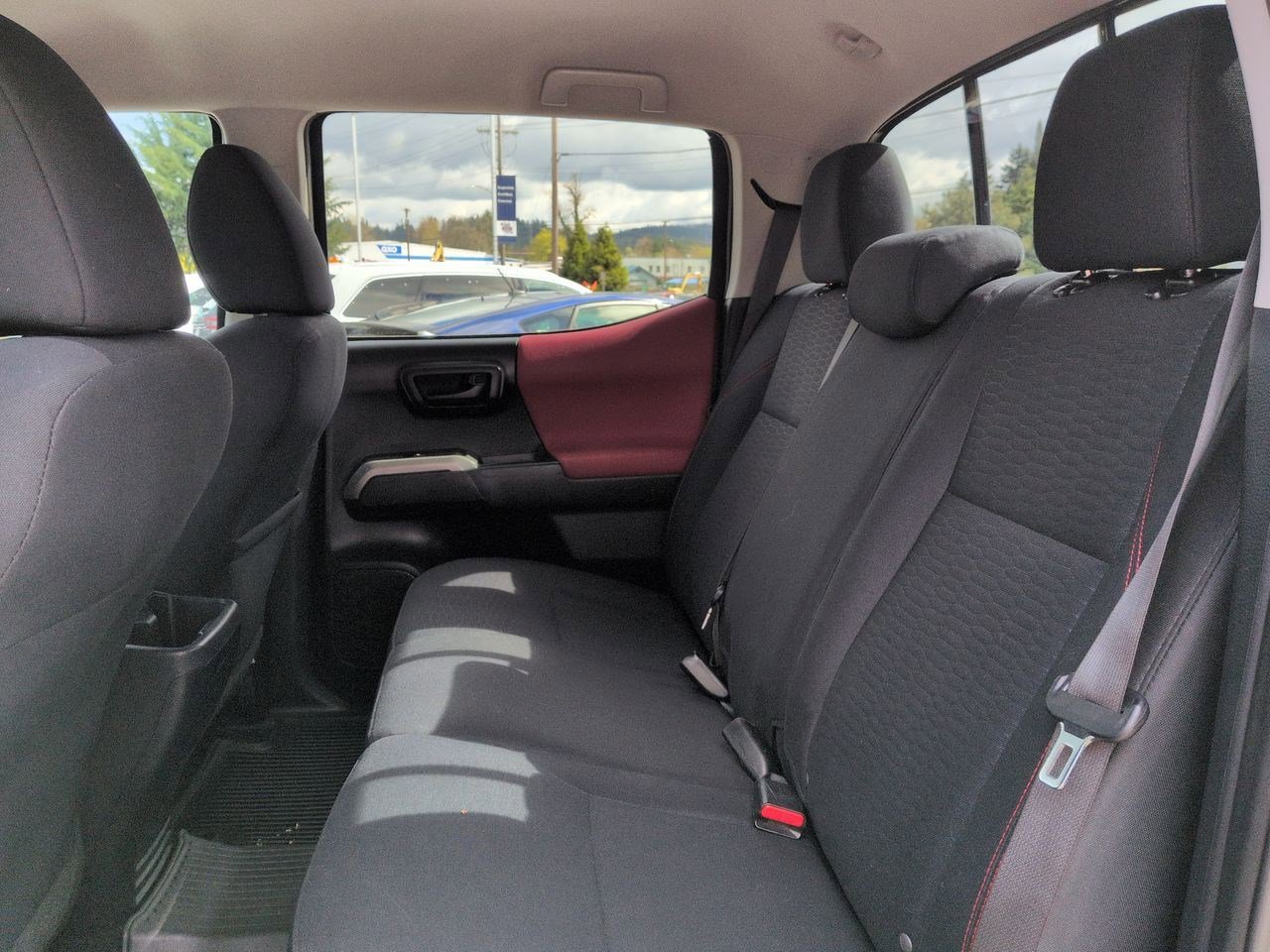 Thumbnail: 2019 Toyota Tacoma - 19