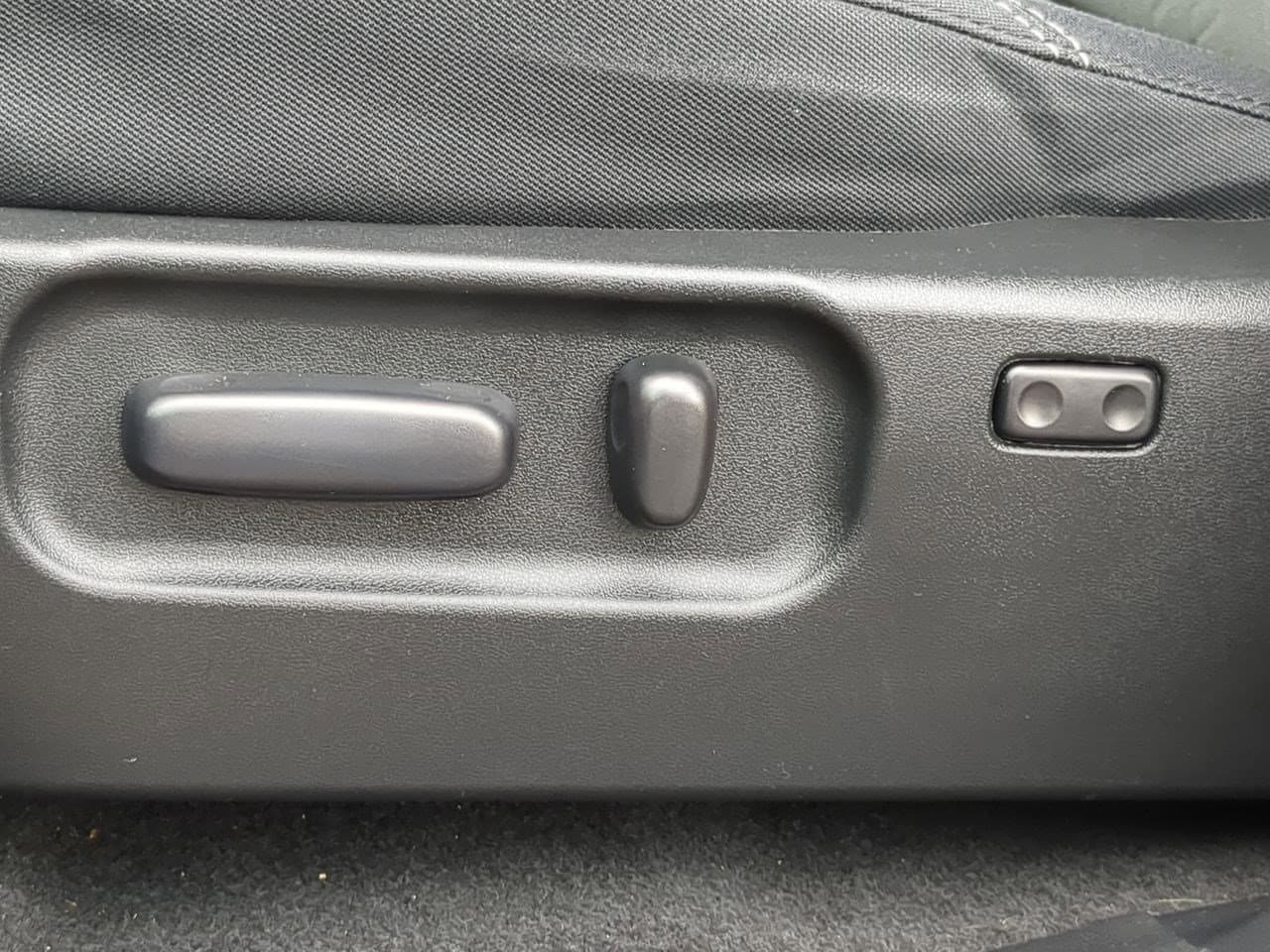 Thumbnail: 2021 Toyota Tacoma - 18