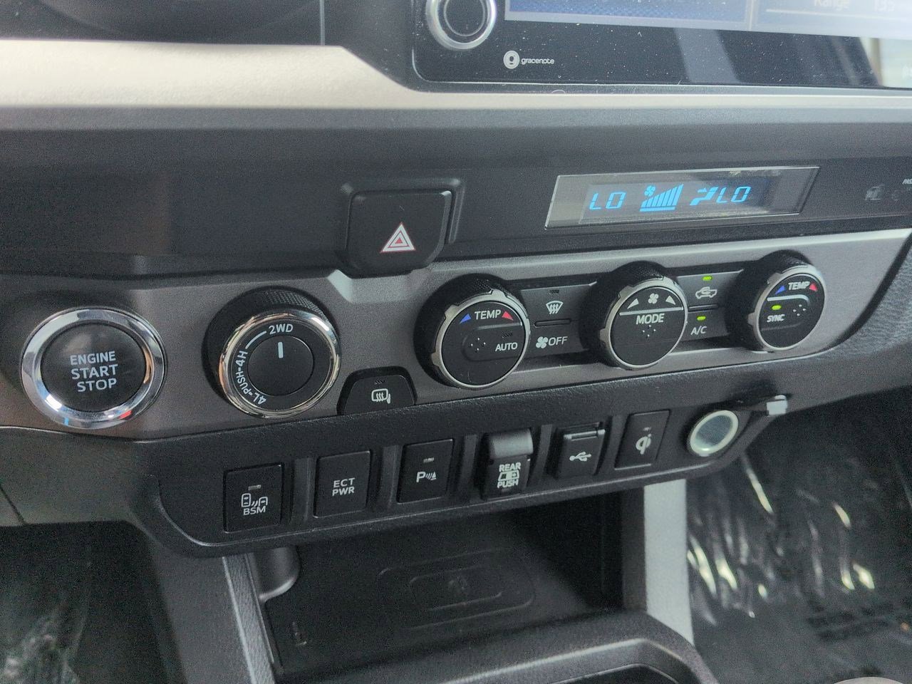 2022 Toyota Tacoma TRD Sport - Photo 28