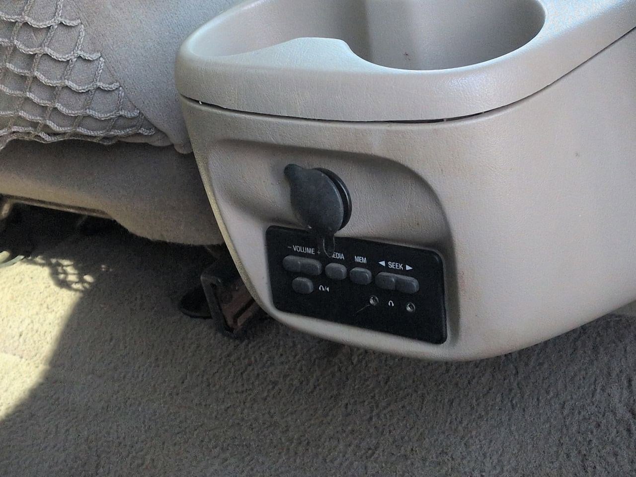 Thumbnail: 2001 Ford Excursion - 20