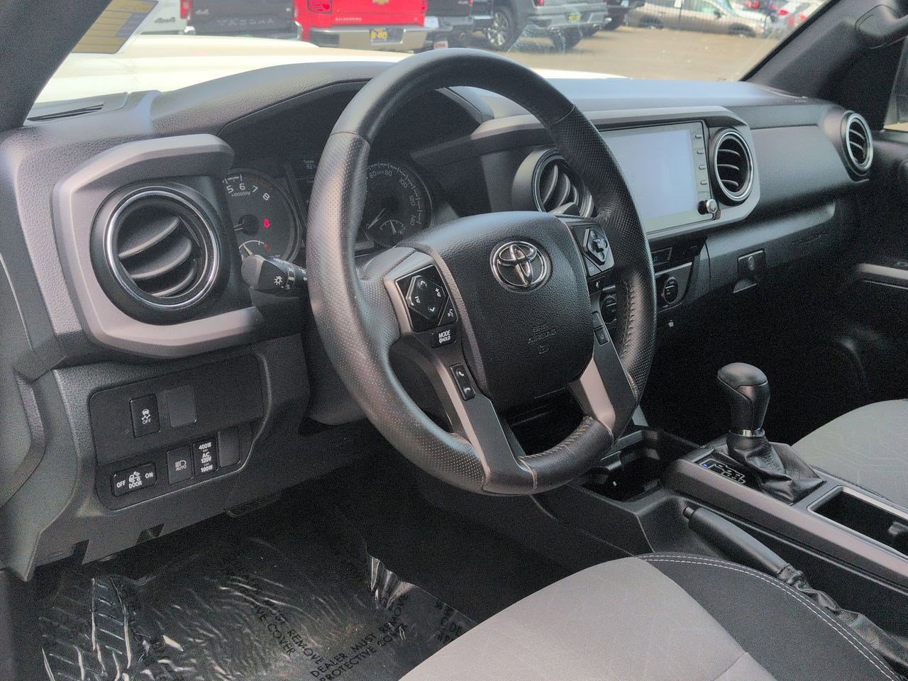 2022 Toyota Tacoma TRD Sport - Photo 10