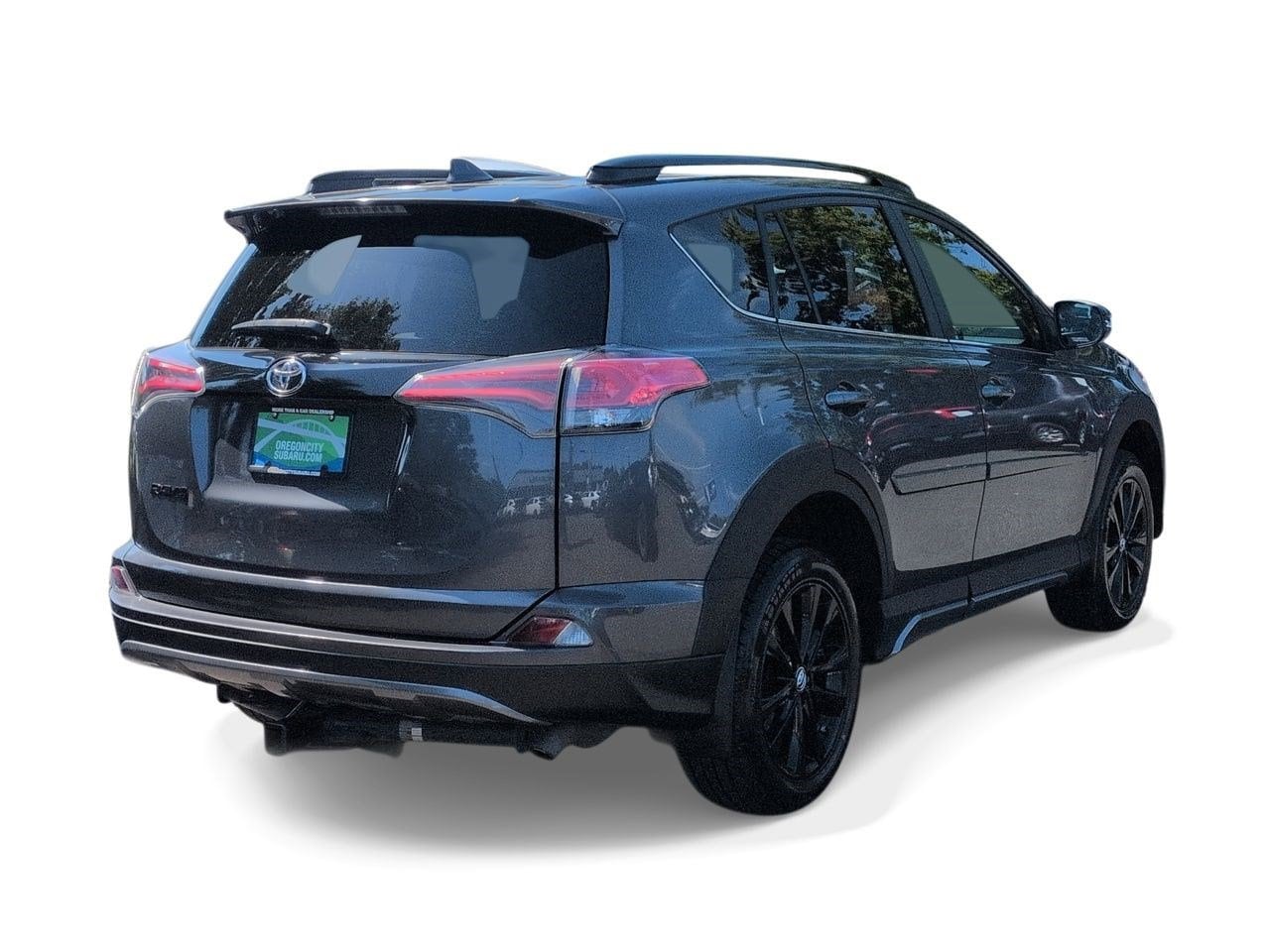 Thumbnail: 2018 Toyota RAV4 - 8