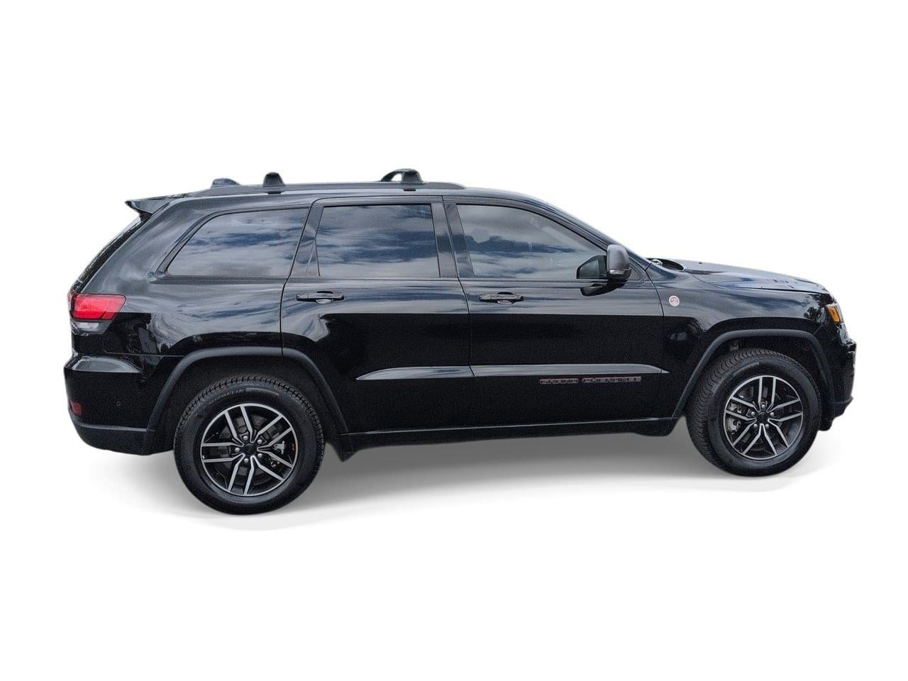 Thumbnail: 2021 Jeep Grand Cherokee - 9